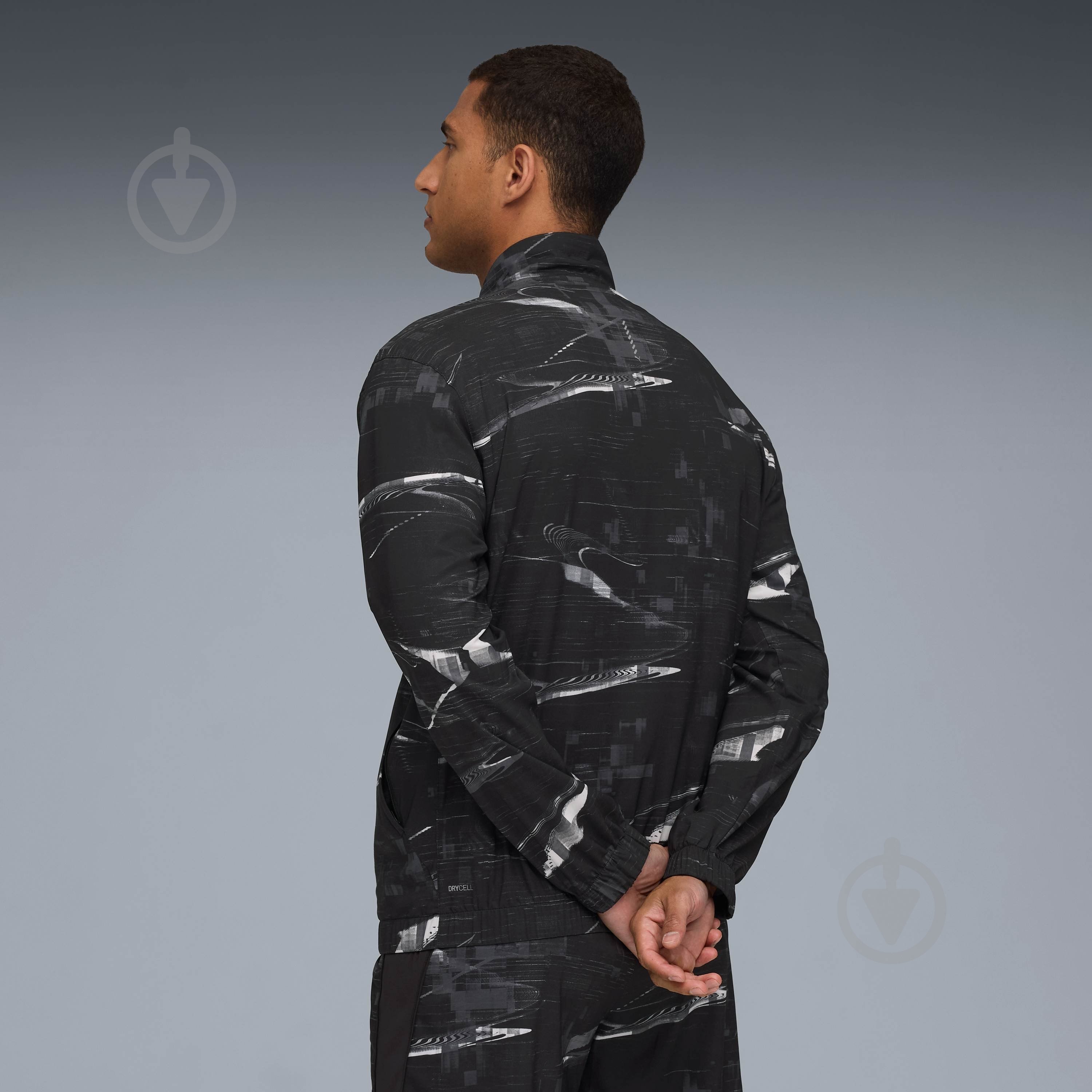 Ветровка мужская Puma M RUN VELOCITY AOP JACKET 52785001 р.M черная - фото 2 Ветровка мужская Puma M RUN VELOCITY AOP JACKET 52785001 р.M черная - фото 2