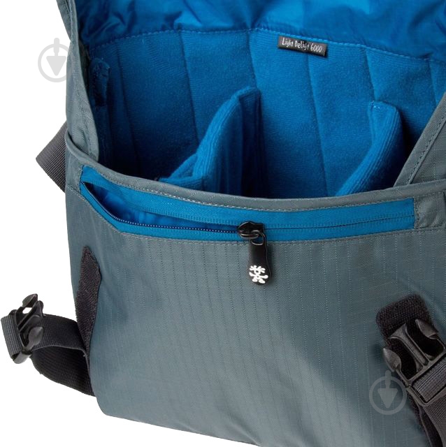 Сумка Crumpler Light Delight 6000 steel grey LD6000-010 - фото 3 Сумка Crumpler Light Delight 6000 steel grey LD6000-010 - фото 3