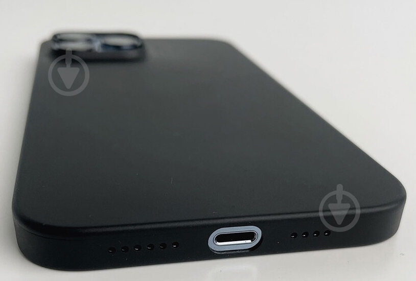 Чехол OneLounge 1Thin 0.35mm Black для Apple iPhone 13 Pro Max (14229) - фото 4 Чехол OneLounge 1Thin 0.35mm Black для Apple iPhone 13 Pro Max (14229) - фото 4