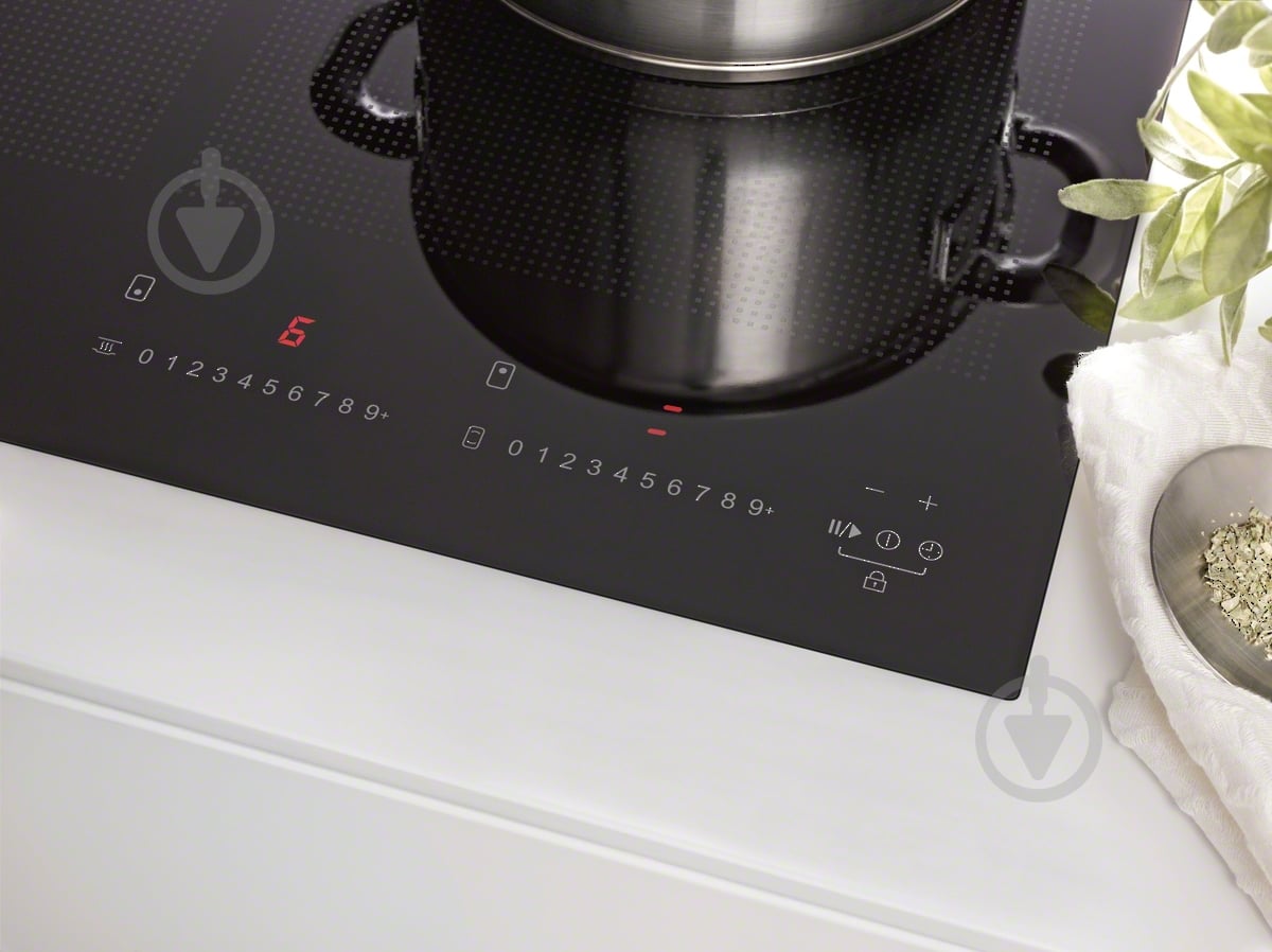 Варочная поверхность индукционная Miele KM 6367-1 26636792RU - фото 4 Варочная поверхность индукционная Miele KM 6367-1 26636792RU - фото 4