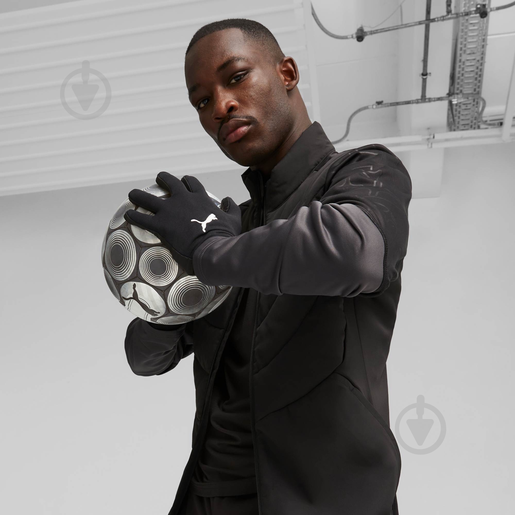 Варежки Puma INDIVIDUALWINTERIZED PLAYER GLOVE 04187301 р.XS черный - фото 2