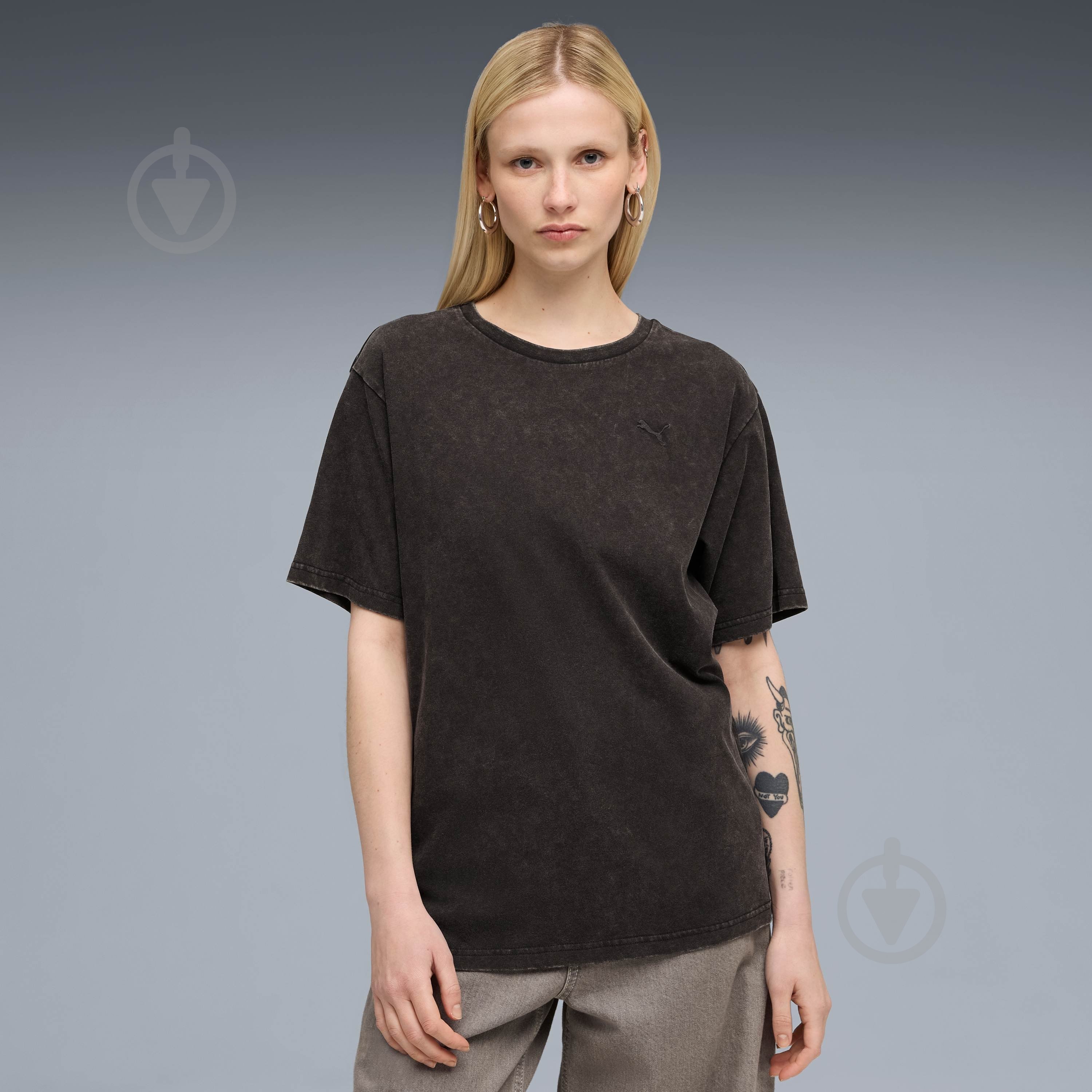 Футболка Puma ESS ELEVATED Relaxed Wash Tee 68810201 р.2XS черный - фото 1 Футболка Puma ESS ELEVATED Relaxed Wash Tee 68810201 р.2XS черный - фото 1