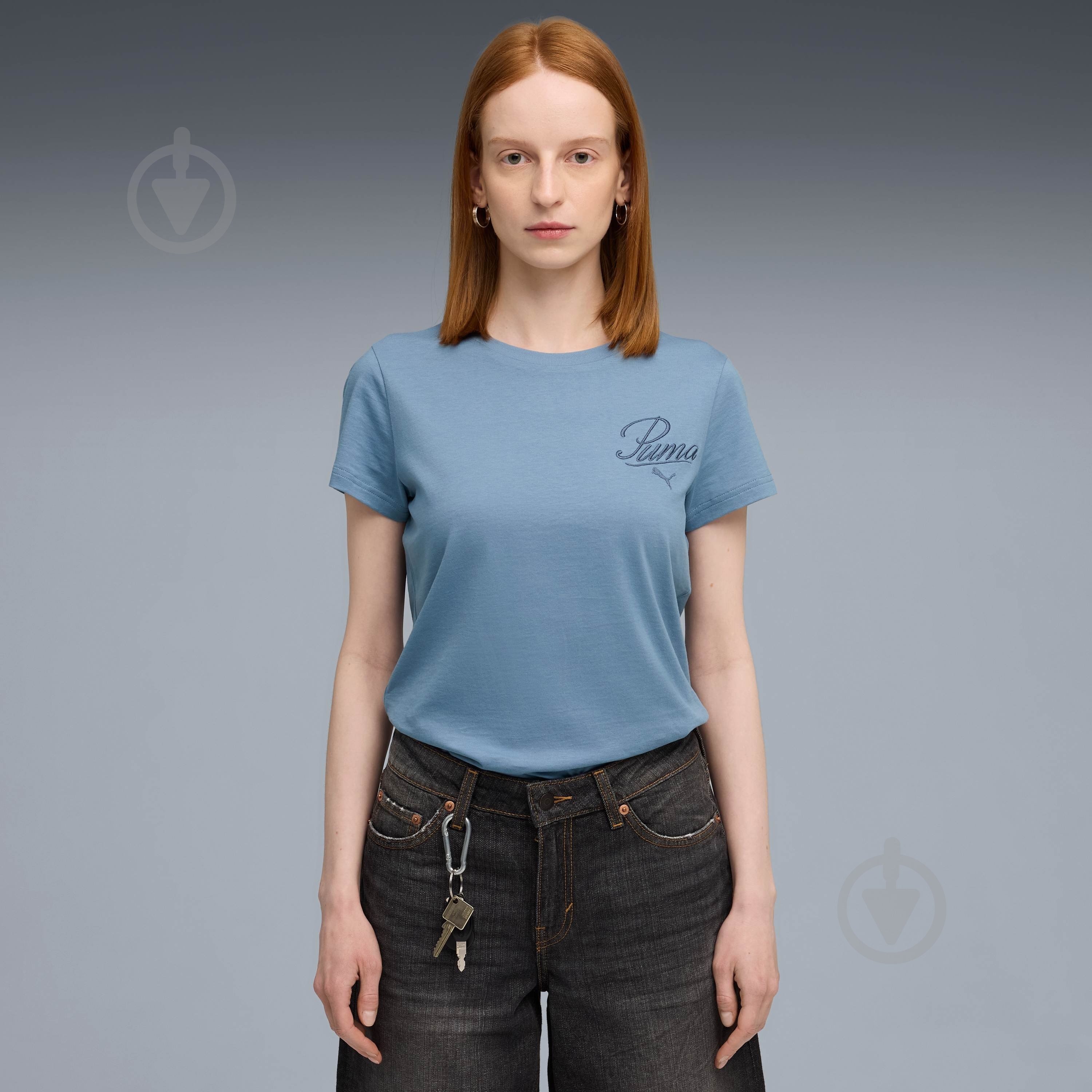 Футболка Puma ESS SCRIPT Tee 68498234 р.L синий - фото 1 Футболка Puma ESS SCRIPT Tee 68498234 р.L синий - фото 1