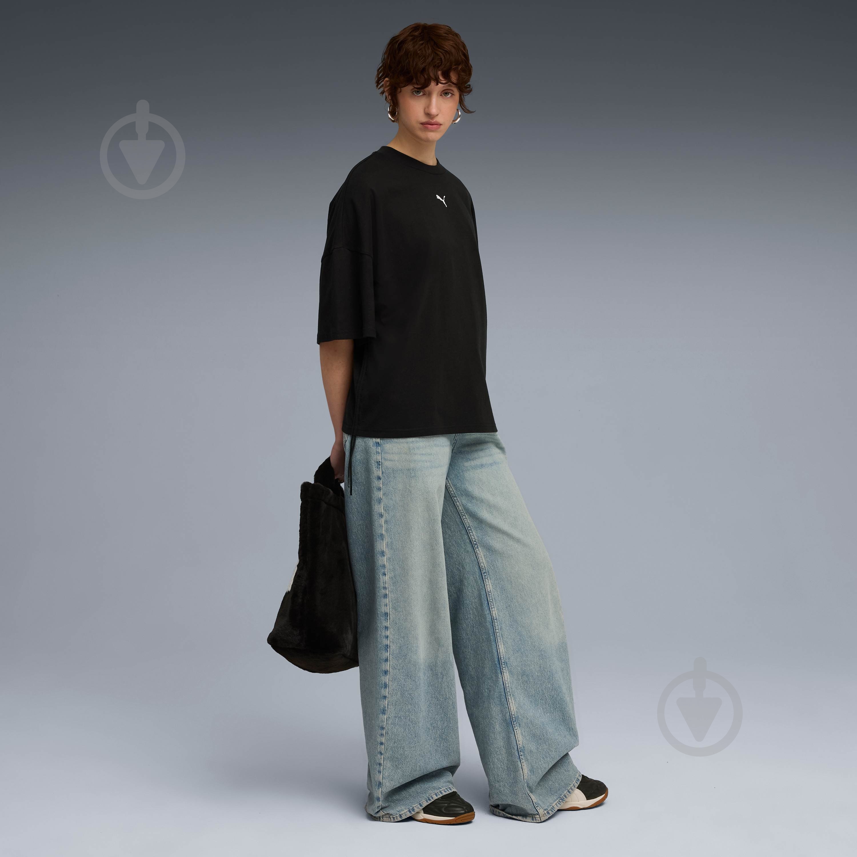 Футболка Puma DARE TO Oversized Ruched Tee 63214401 р.M чорний - фото 3 Футболка Puma DARE TO Oversized Ruched Tee 63214401 р.M чорний - фото 3