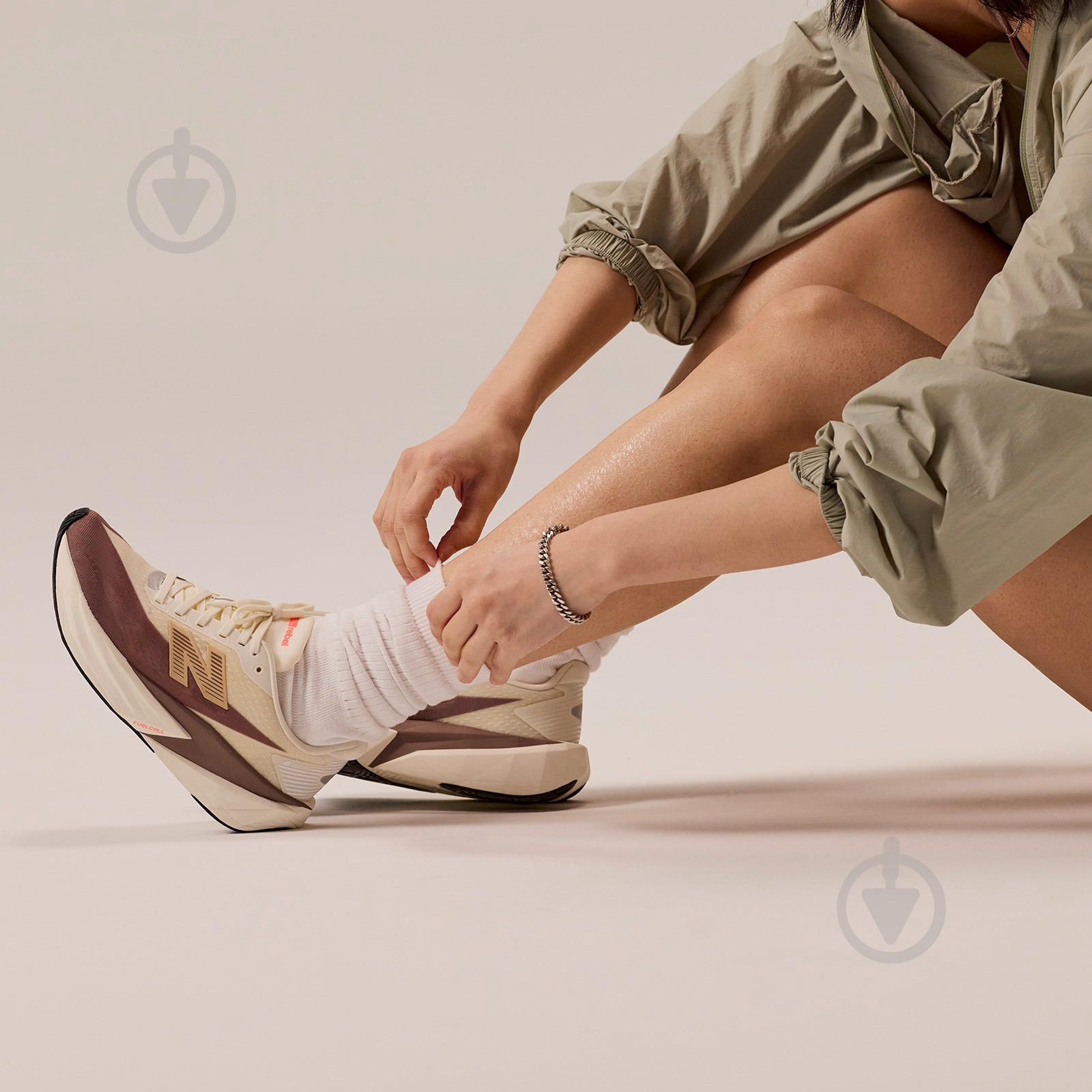 Кроссовки женские демисезонные New Balance WFCXLJ5 р.39 белые - фото 8 Кроссовки женские демисезонные New Balance WFCXLJ5 р.39 белые - фото 8