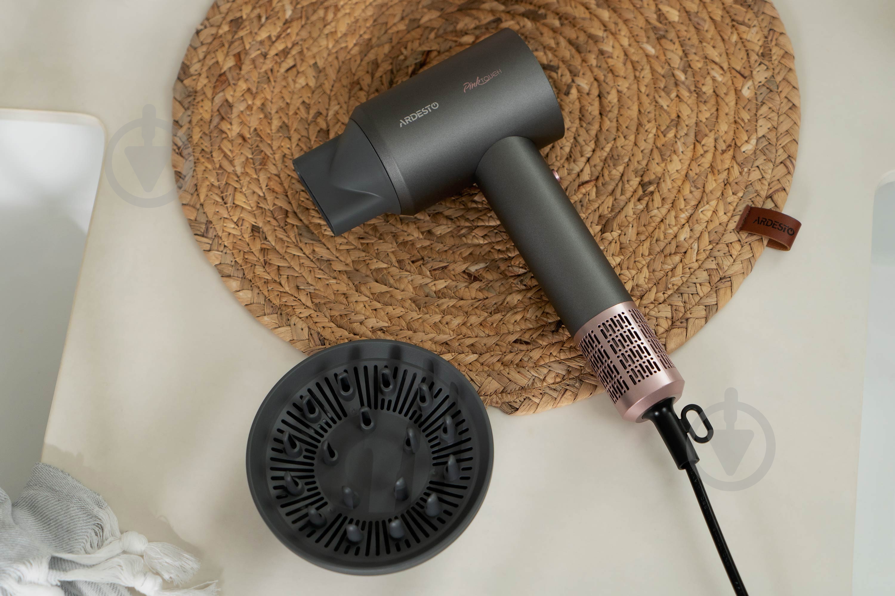 Фен Ardesto Pink Touch HD-R300PT - фото 18 Фен Ardesto Pink Touch HD-R300PT - фото 18