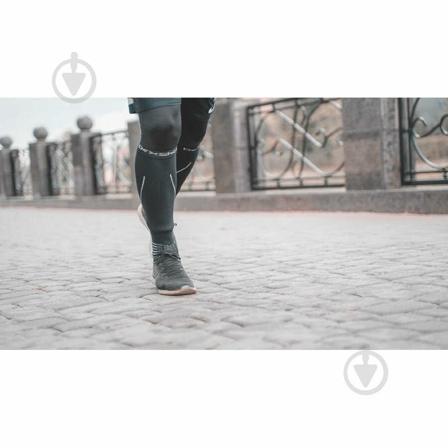 Шкарпетки Dexshell компресійні водонепроникні Compression Mudder, р-р XL, сірі DS635GRYXL р.47-49 чорно-сірий 1 шт. - фото 9