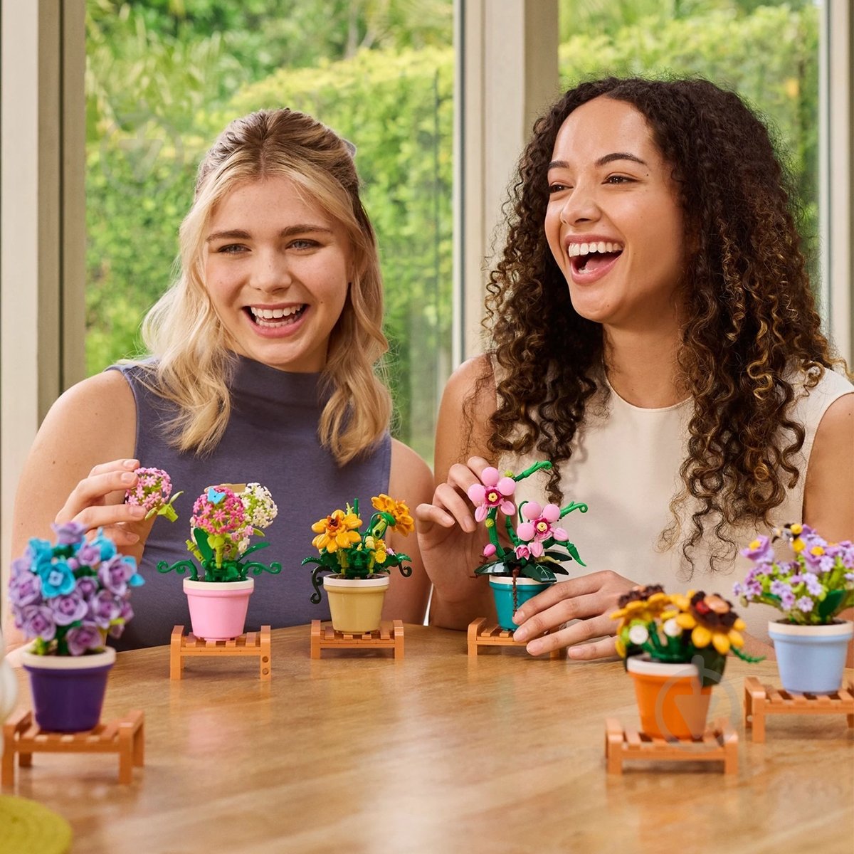 Конструктор Max в капсуле S1 – Садовые растения в горшочках (в ассорт., в диспл.) 83183GQ1 - фото 9 Конструктор Max в капсуле S1 – Садовые растения в горшочках (в ассорт., в диспл.) 83183GQ1 - фото 9