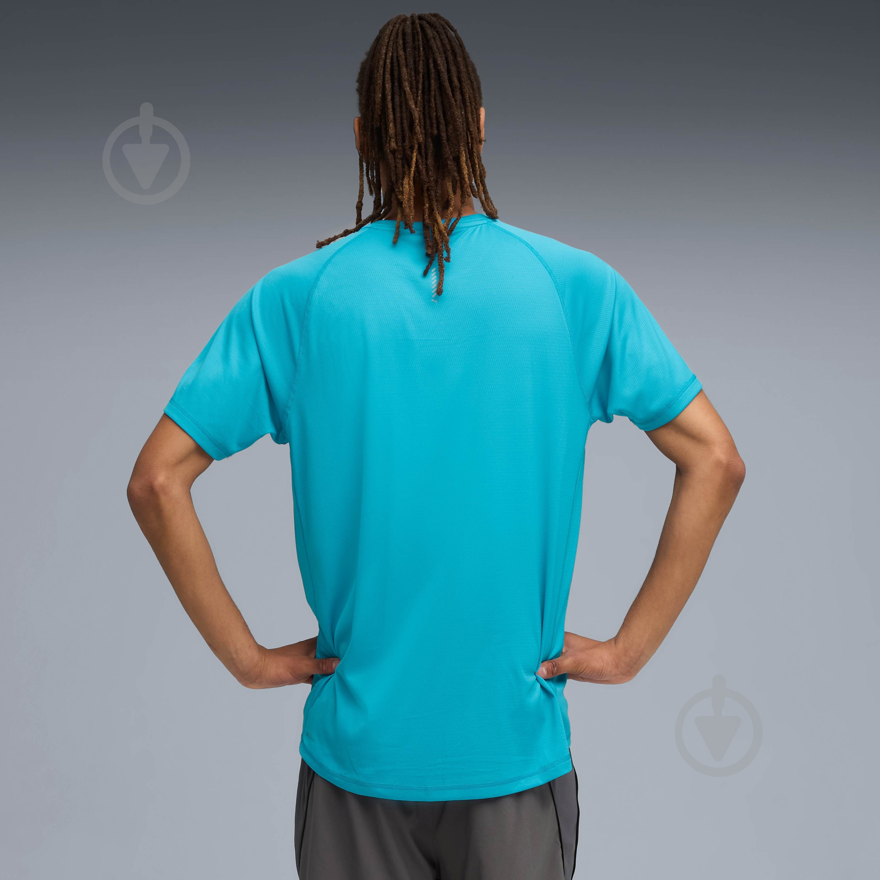 Футболка Puma M RUN VELOCITY TEE (POLY) 52660018 р.S синій - фото 2 Футболка Puma M RUN VELOCITY TEE (POLY) 52660018 р.S синій - фото 2