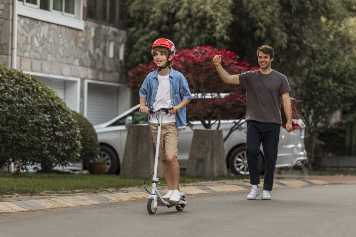 Електросамокат Segway-Ninebot C10 White (AA.00.0011.56) - фото 12
