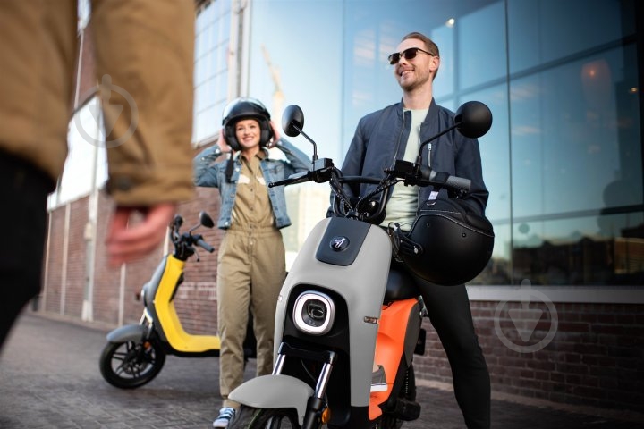 Електроскутер Segway-Ninebot B110S Orange/Light Grey - фото 18