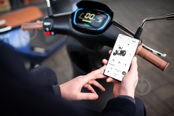 Електроскутер Segway-Ninebot E125S White - фото 18