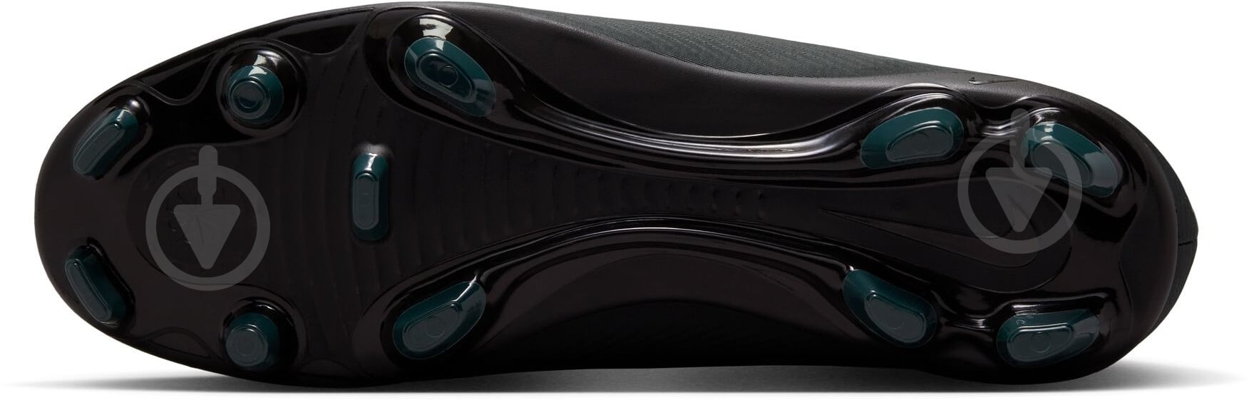 Бутси Nike Mercurial Vapor 16 Club FQ8441-002 р.45 чорний - фото 8 Бутси Nike Mercurial Vapor 16 Club FQ8441-002 р.45 чорний - фото 8