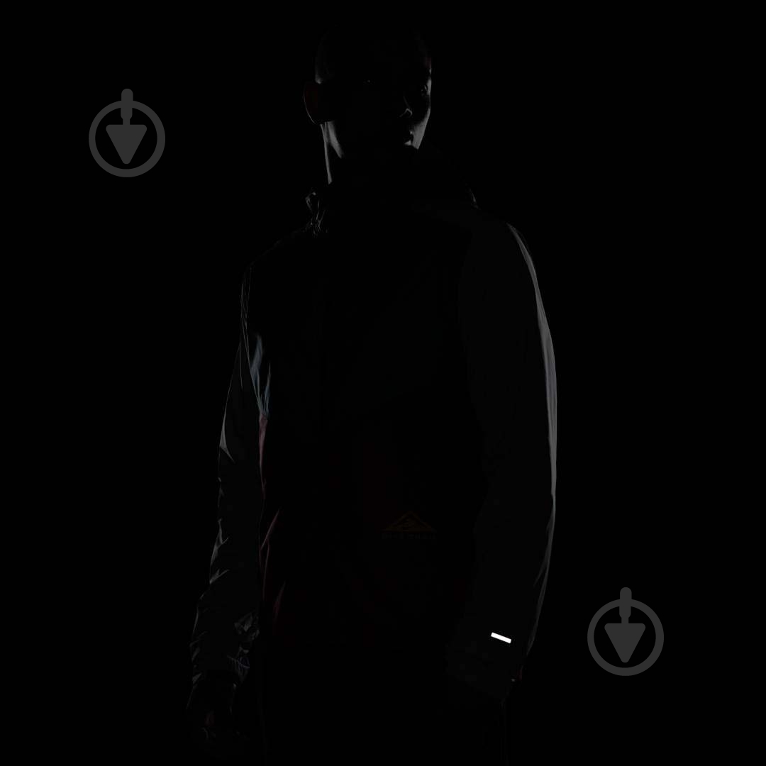 Ветровка мужская весенняя Nike M NK SF TRAIL WINDRUNNER JKT CZ9054-387 р.M серая - фото 3 Ветровка мужская весенняя Nike M NK SF TRAIL WINDRUNNER JKT CZ9054-387 р.M серая - фото 3