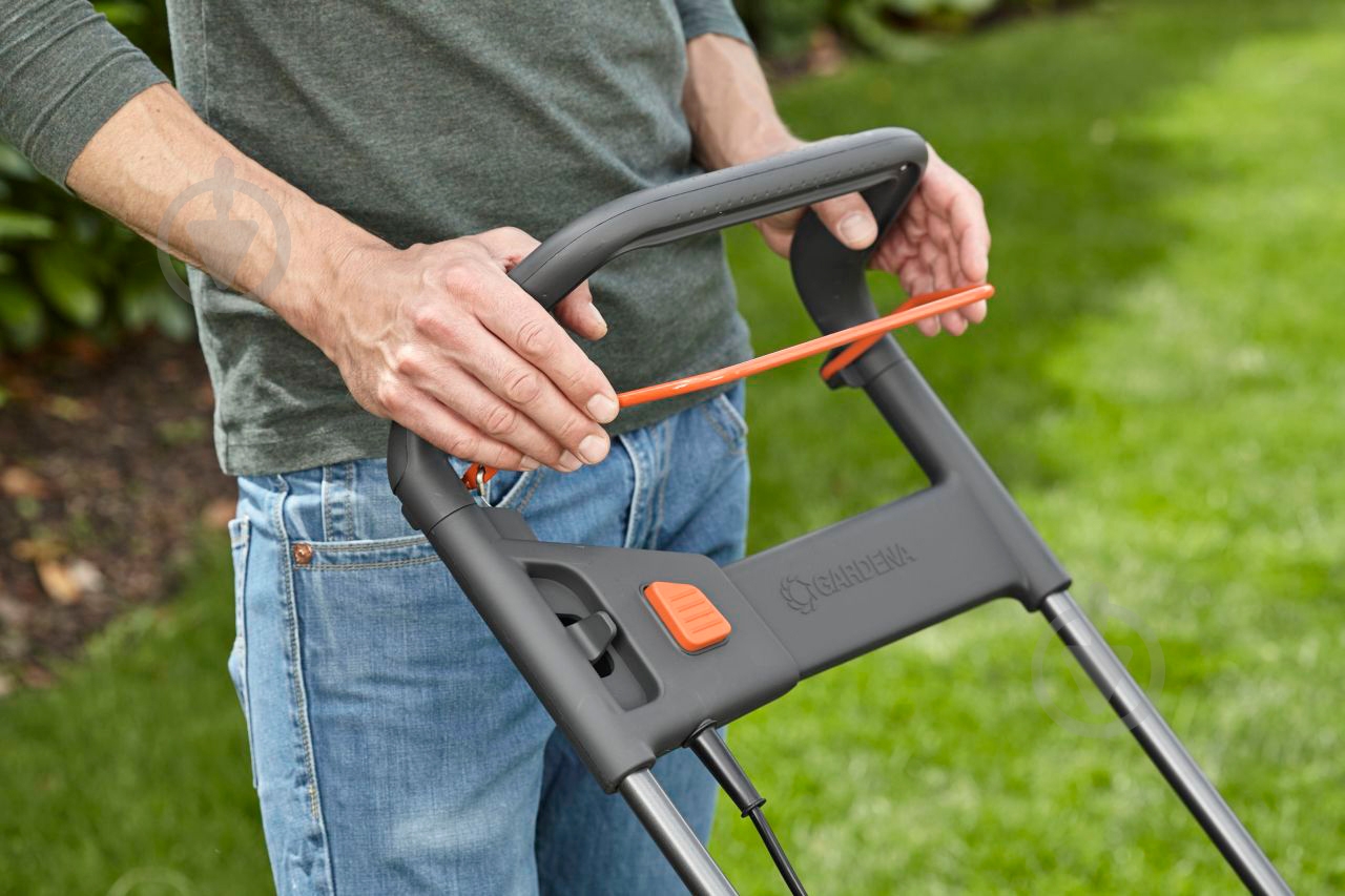 Газонокосилка электрическая Gardena PowerMax 1600/37 (5037-20) - фото 8