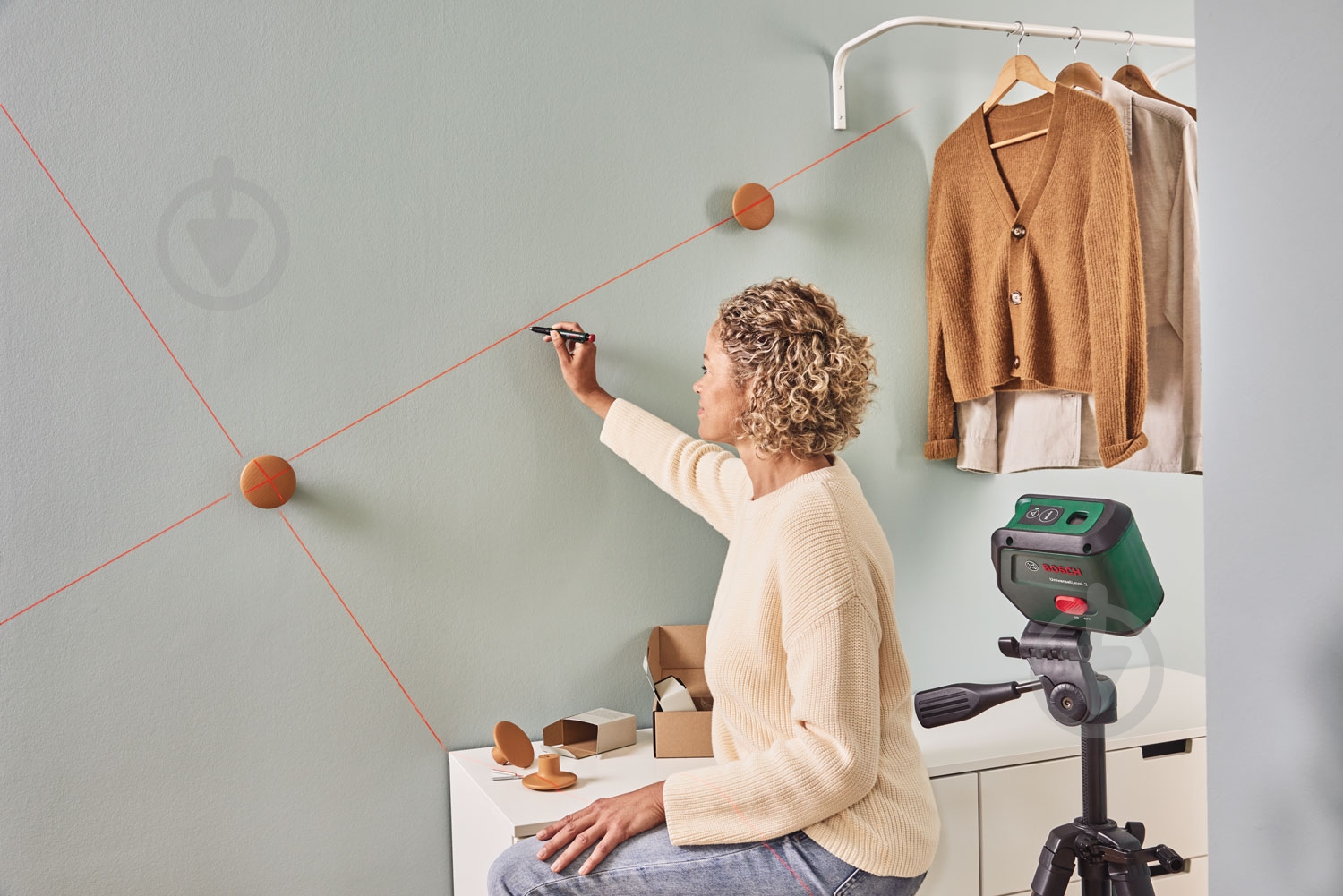 Нівелір лазерний Bosch UniversalLevel 2 Basic 0603663F00 - фото 15 Нівелір лазерний Bosch UniversalLevel 2 Basic 0603663F00 - фото 15