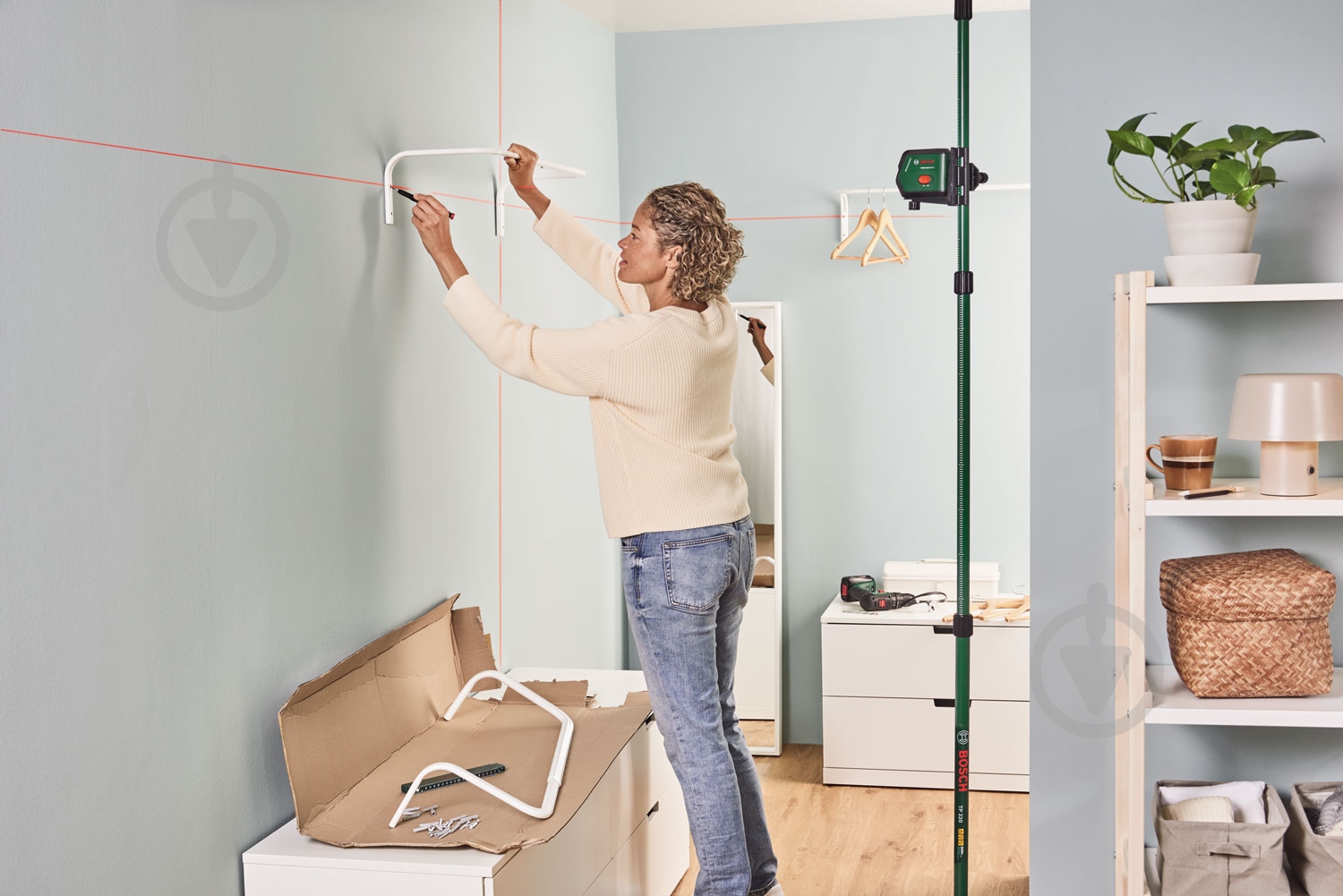 Нівелір лазерний Bosch UniversalLevel 2 Set 0603663F01 - фото 17 Нівелір лазерний Bosch UniversalLevel 2 Set 0603663F01 - фото 17