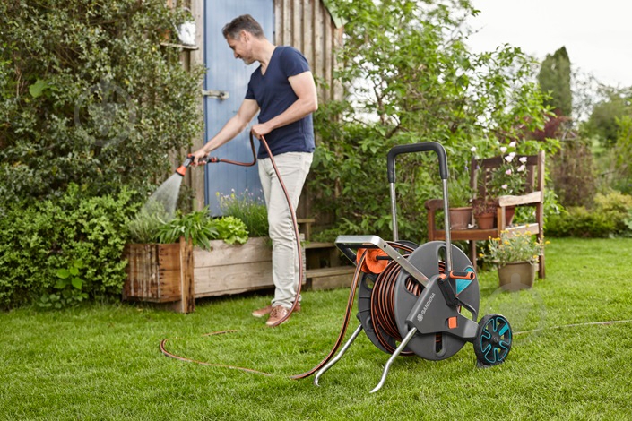 Тележка для шланга Gardena AquaRoll L Easy 18520-20 - фото 9
