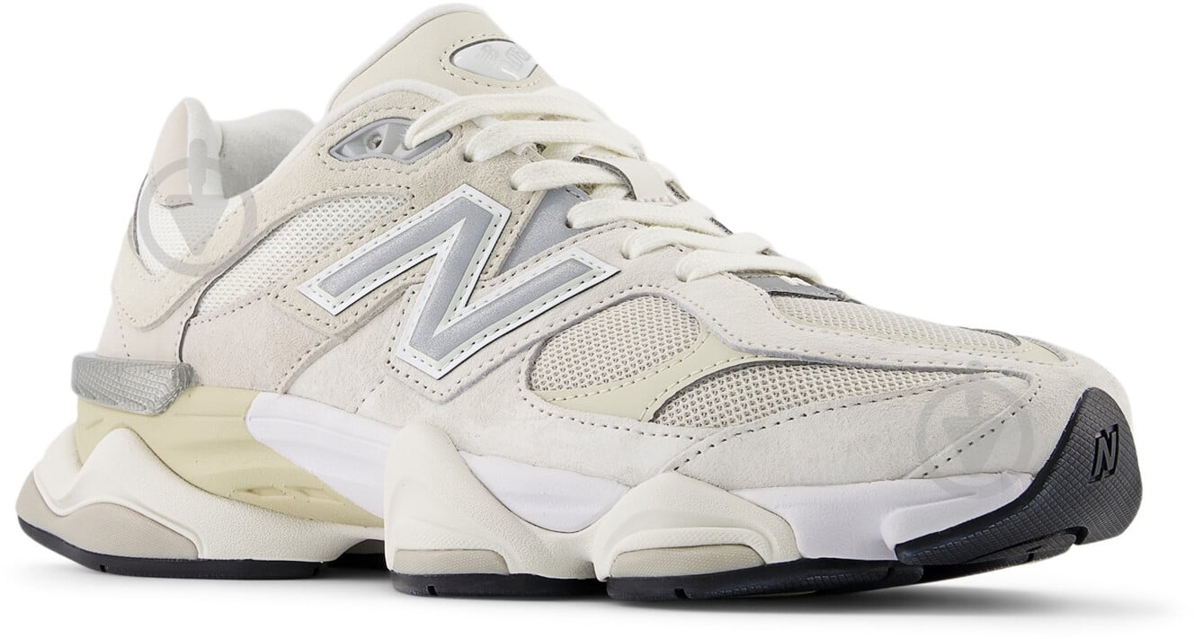 Кросівки жіночі демісезонні New Balance 9060 U9060WHT р.40,5 бежеві - фото 3
