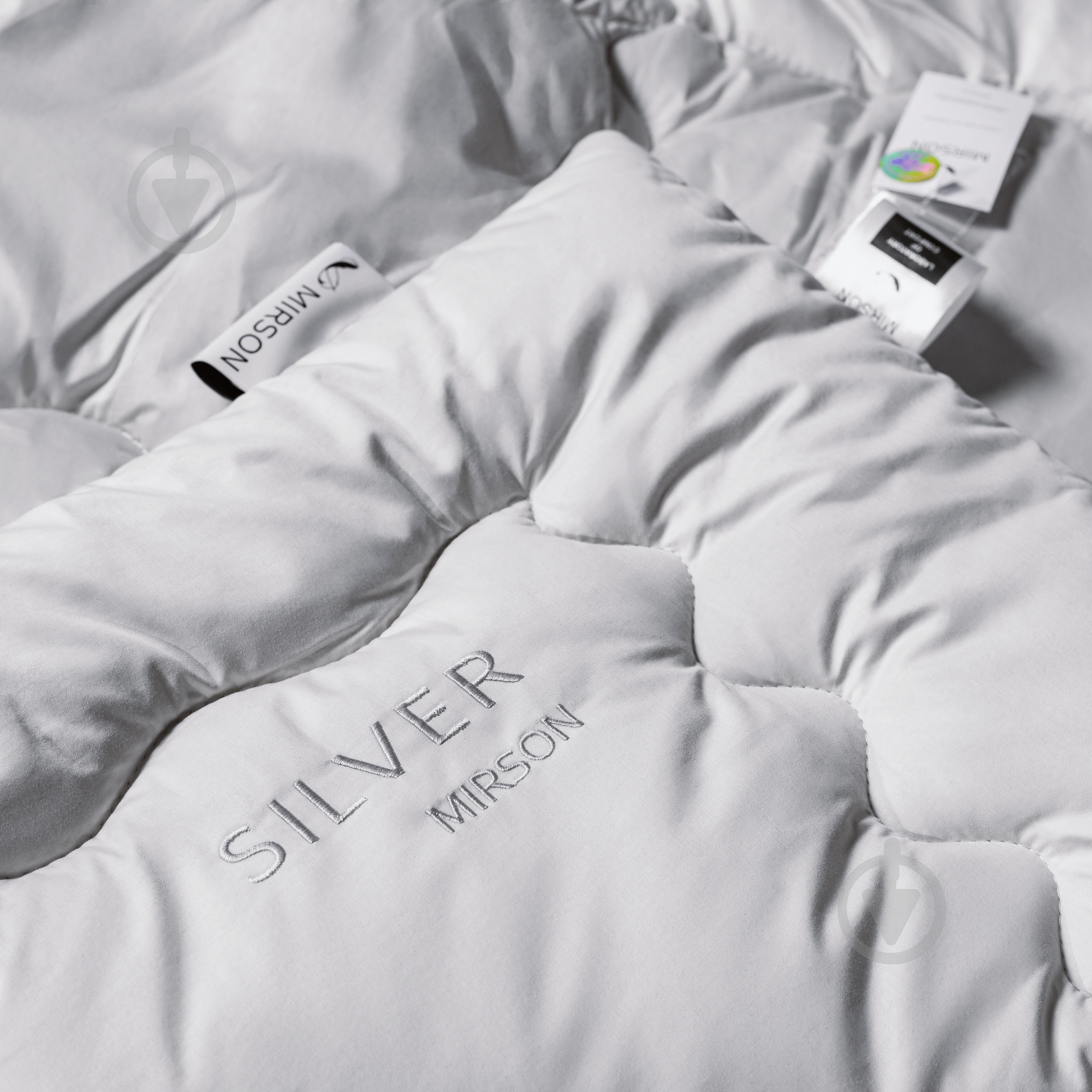 Одеяло антиаллергенное №1003 Silver Cloud Eco-Soft демисезон 155x215 см MirSon серебряный - фото 2 Одеяло антиаллергенное №1003 Silver Cloud Eco-Soft демисезон 155x215 см MirSon серебряный - фото 2