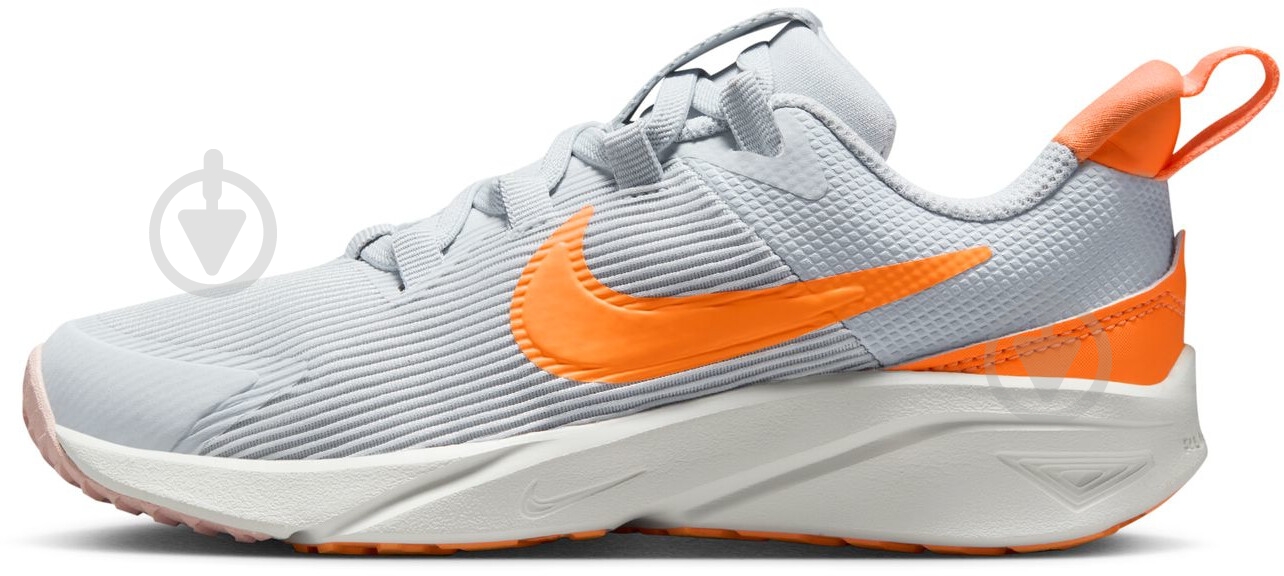 Кросівки для дівчаток Nike STAR RUNNER 4 DX7614-008 р.34 сірі - фото 3 Кросівки для дівчаток Nike STAR RUNNER 4 DX7614-008 р.34 сірі - фото 3