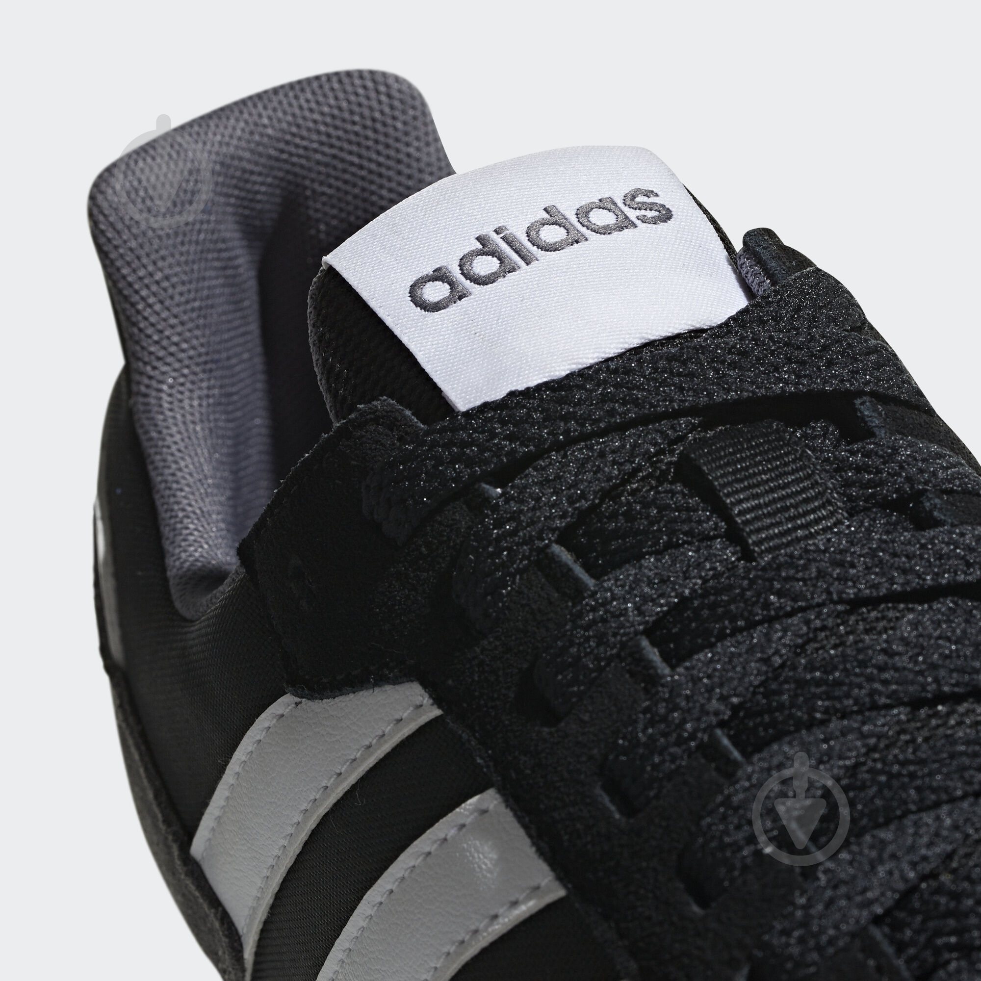 Кроссовки мужские Adidas 8K B44650 р.40 2/3 черные - фото 7