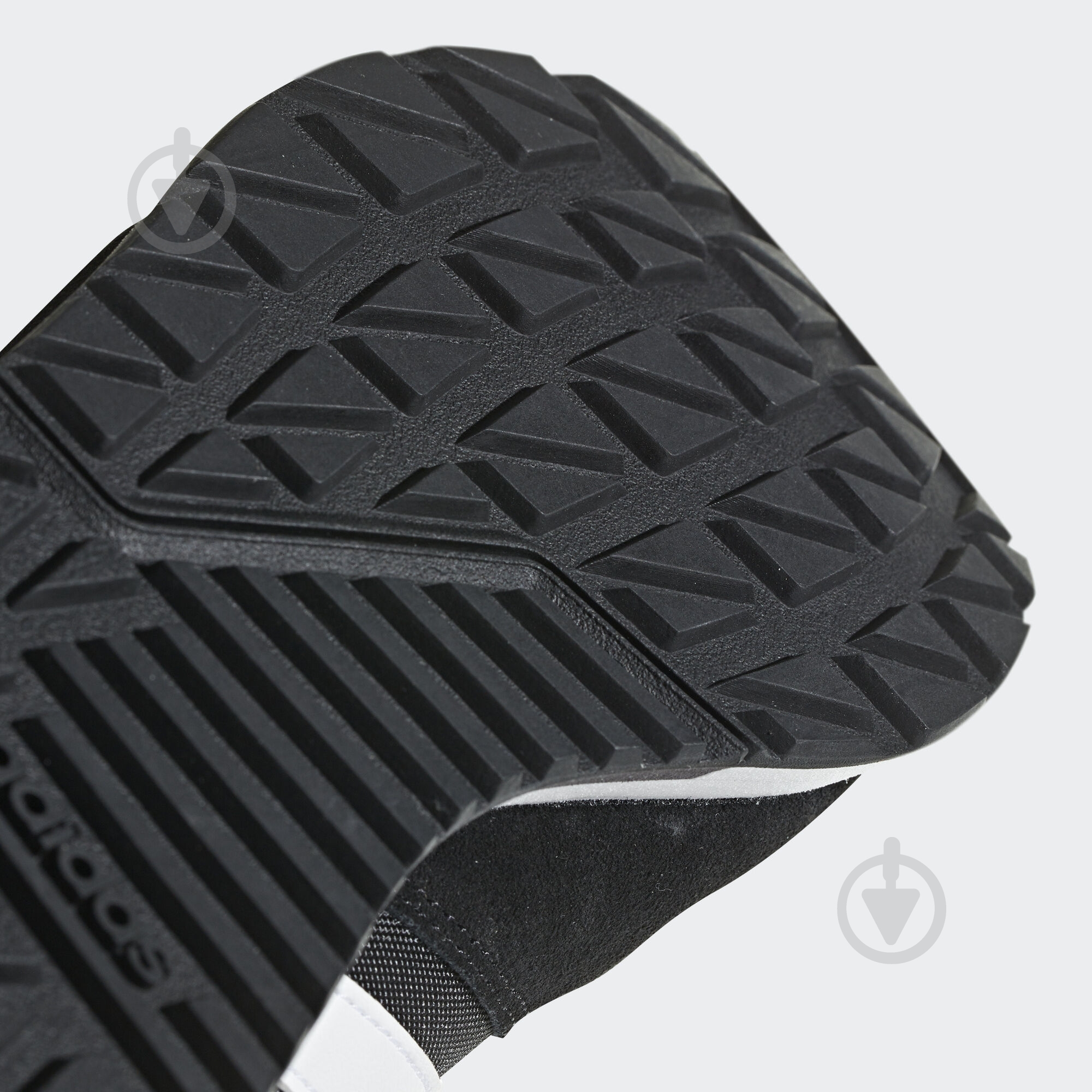 Кроссовки мужские Adidas 8K B44650 р.40 2/3 черные - фото 8