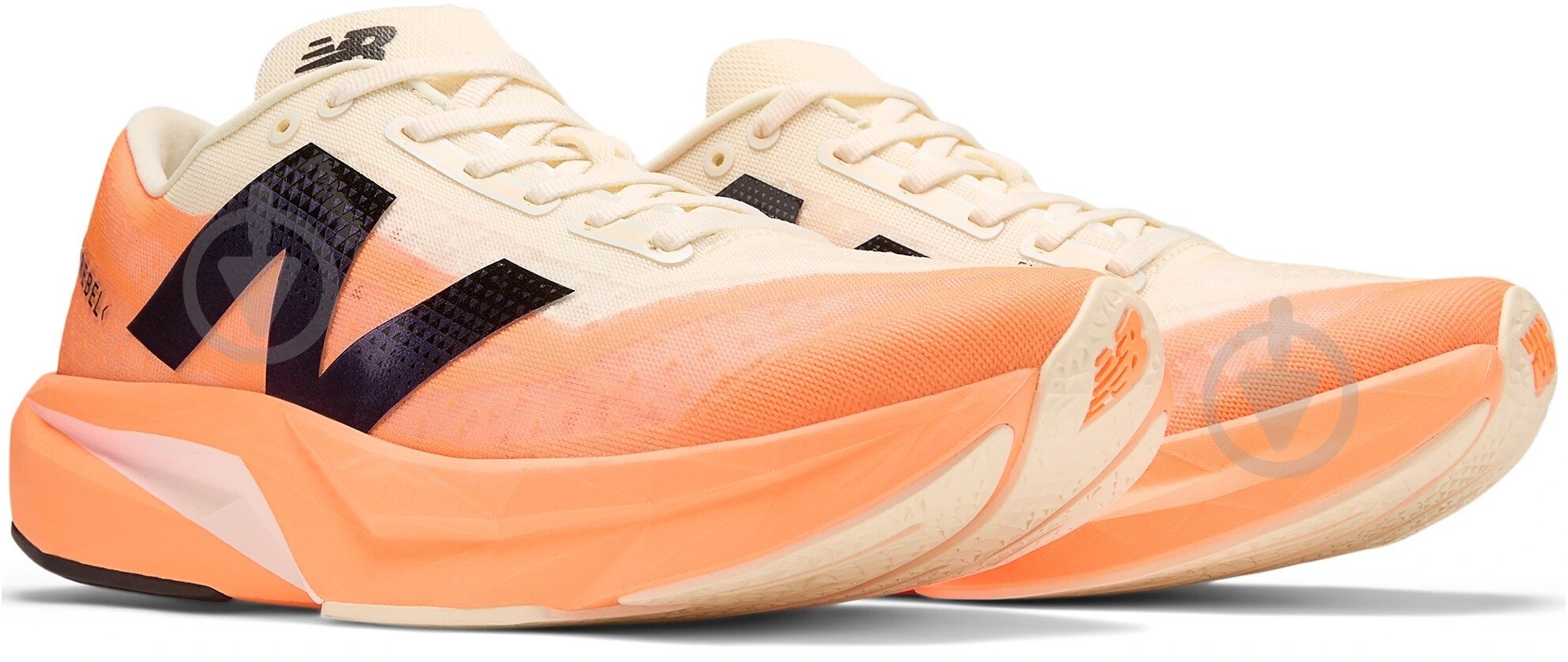 Кросівки чоловічі New Balance FuelCell Rebel v4 MFCXCO4 р.44,5 помаранчеві - фото 3 Кросівки чоловічі New Balance FuelCell Rebel v4 MFCXCO4 р.44,5 помаранчеві - фото 3