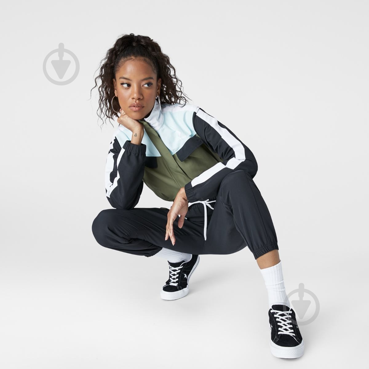 Вітрівка жіноча демісезонна Converse WOVEN JACKET 10008196-322 р.XS зелена - фото 4