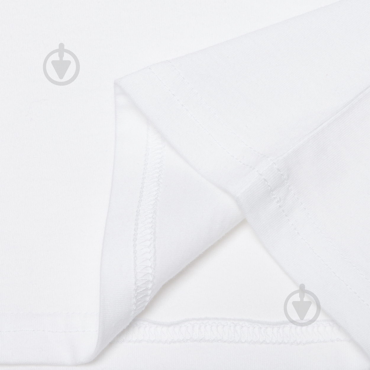 Футболка Converse Chuck Patch Tee 10007887-102 р.S белый - фото 6 Футболка Converse Chuck Patch Tee 10007887-102 р.S белый - фото 6