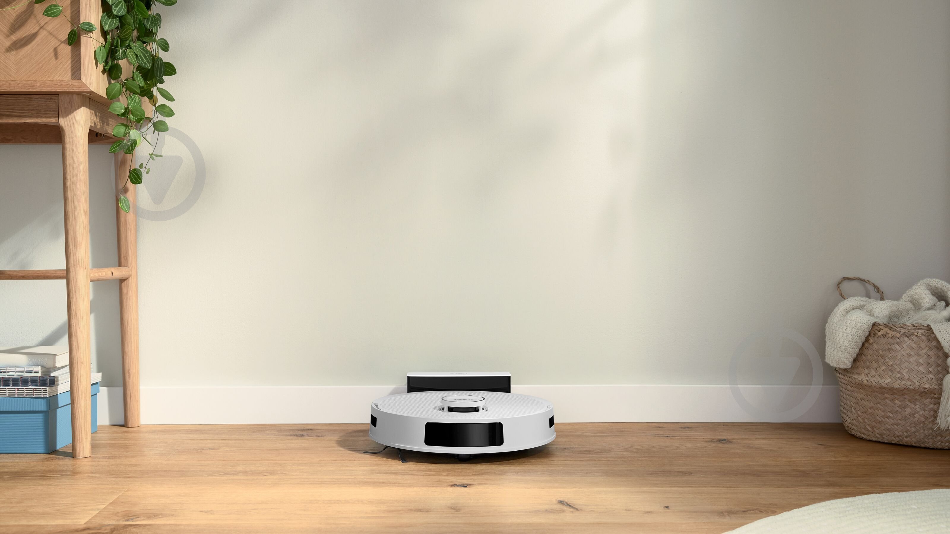 Робот-пилосос мийний Bosch Spotless BCRC1W white - фото 3 Робот-пилосос мийний Bosch Spotless BCRC1W white - фото 3