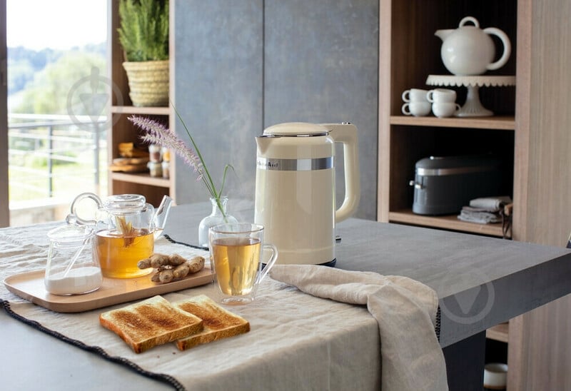 Електрочайник KitchenAid Design 5KEK1565EAC Кремовий - фото 4