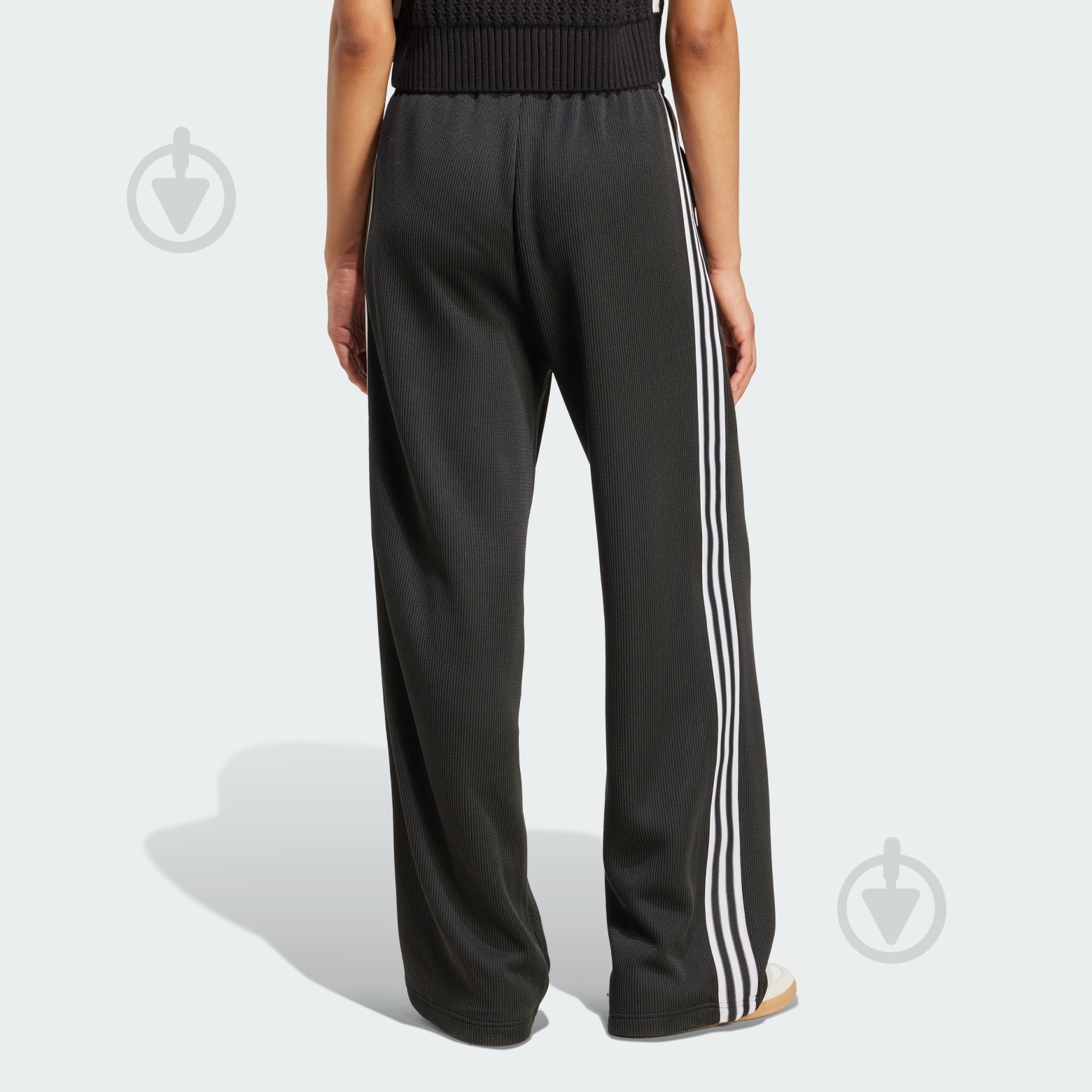 Брюки Adidas FIREBIRD TP JV7525 р. L черный - фото 2 Брюки Adidas FIREBIRD TP JV7525 р. L черный - фото 2