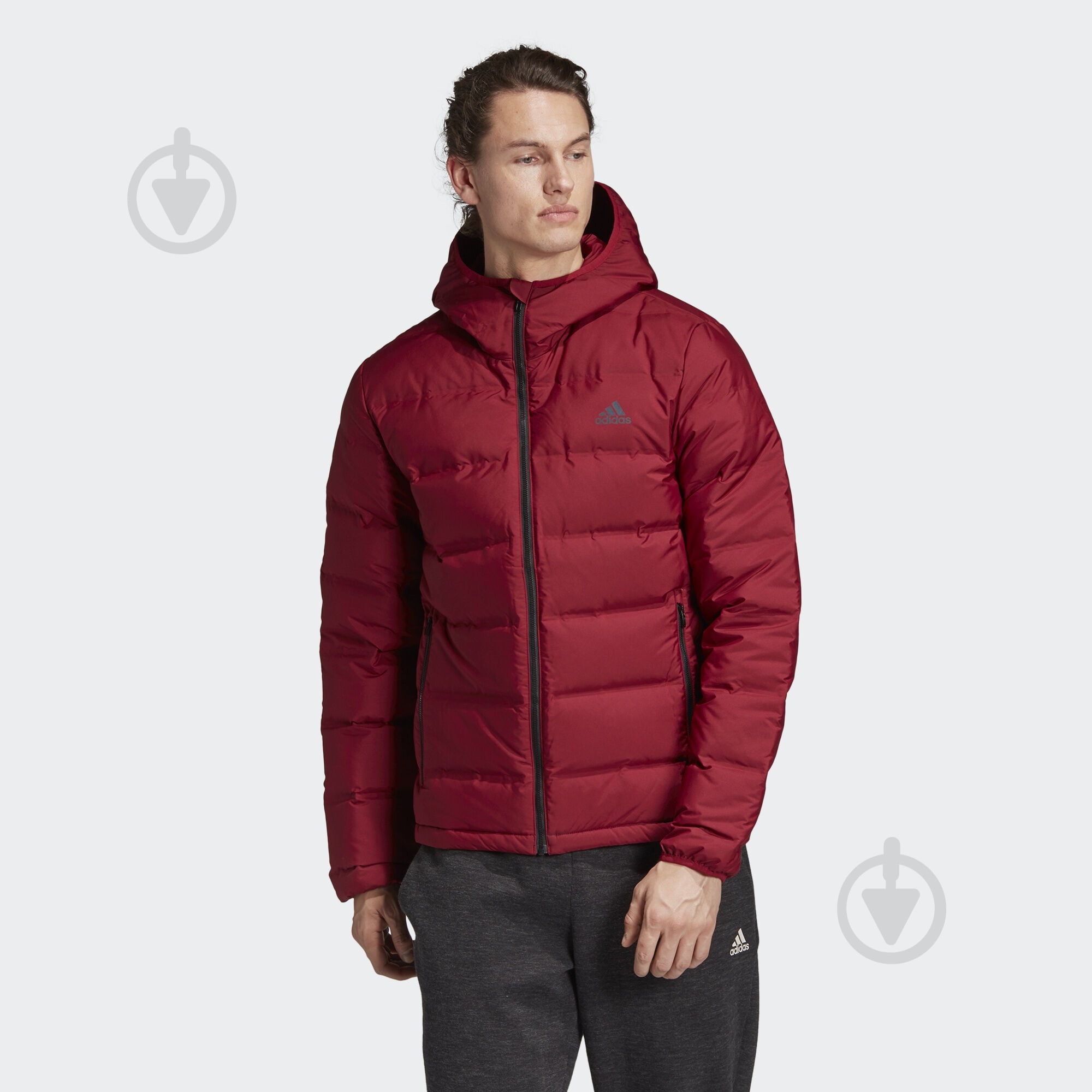 Пуховик мужской демисезонный Adidas Helionic Ho Jkt DZ1426 р.M бордовый - фото 3 Пуховик мужской демисезонный Adidas Helionic Ho Jkt DZ1426 р.M бордовый - фото 3