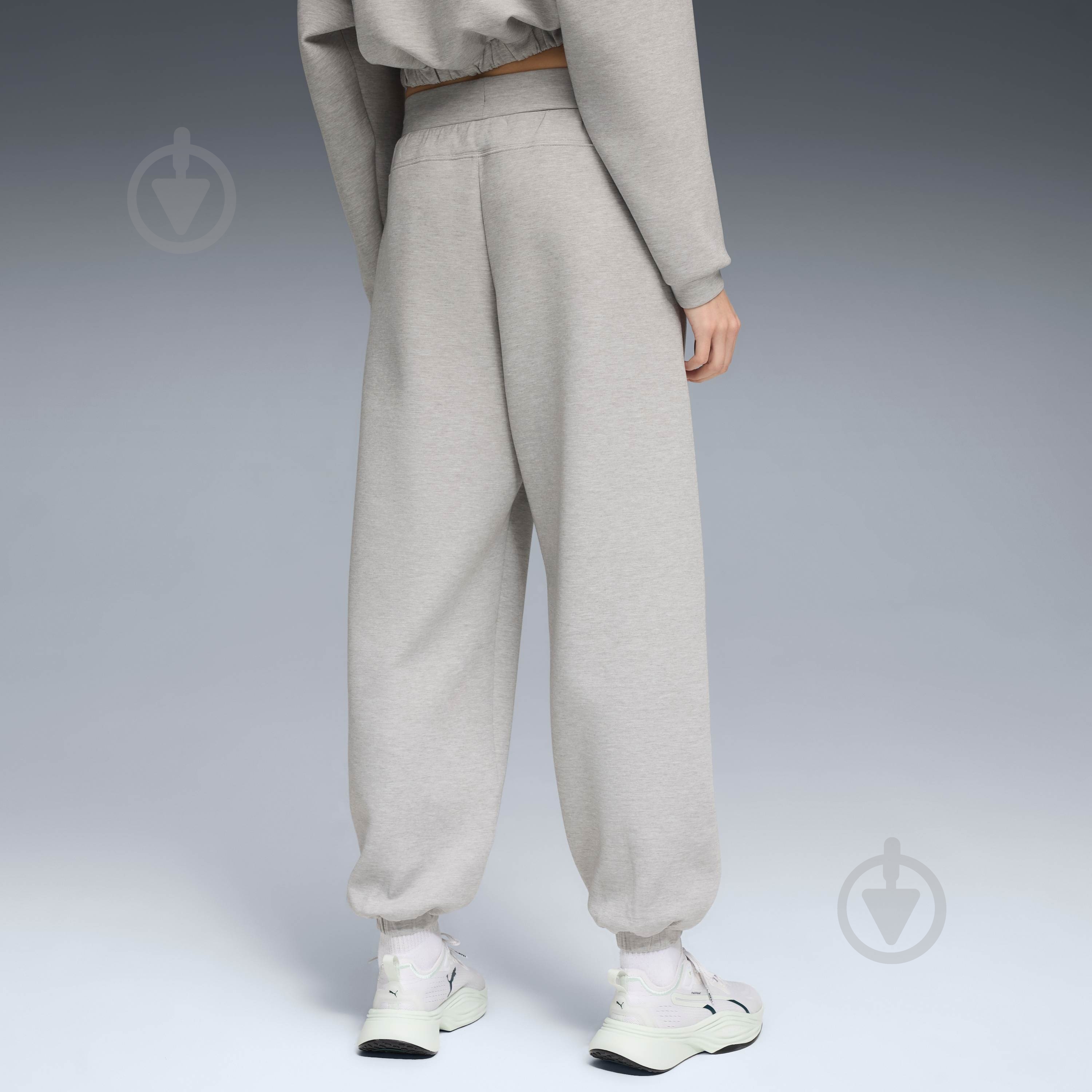 Брюки Puma CLOUDSPUN JOGGER 52750304 р. M серый - фото 2 Брюки Puma CLOUDSPUN JOGGER 52750304 р. M серый - фото 2
