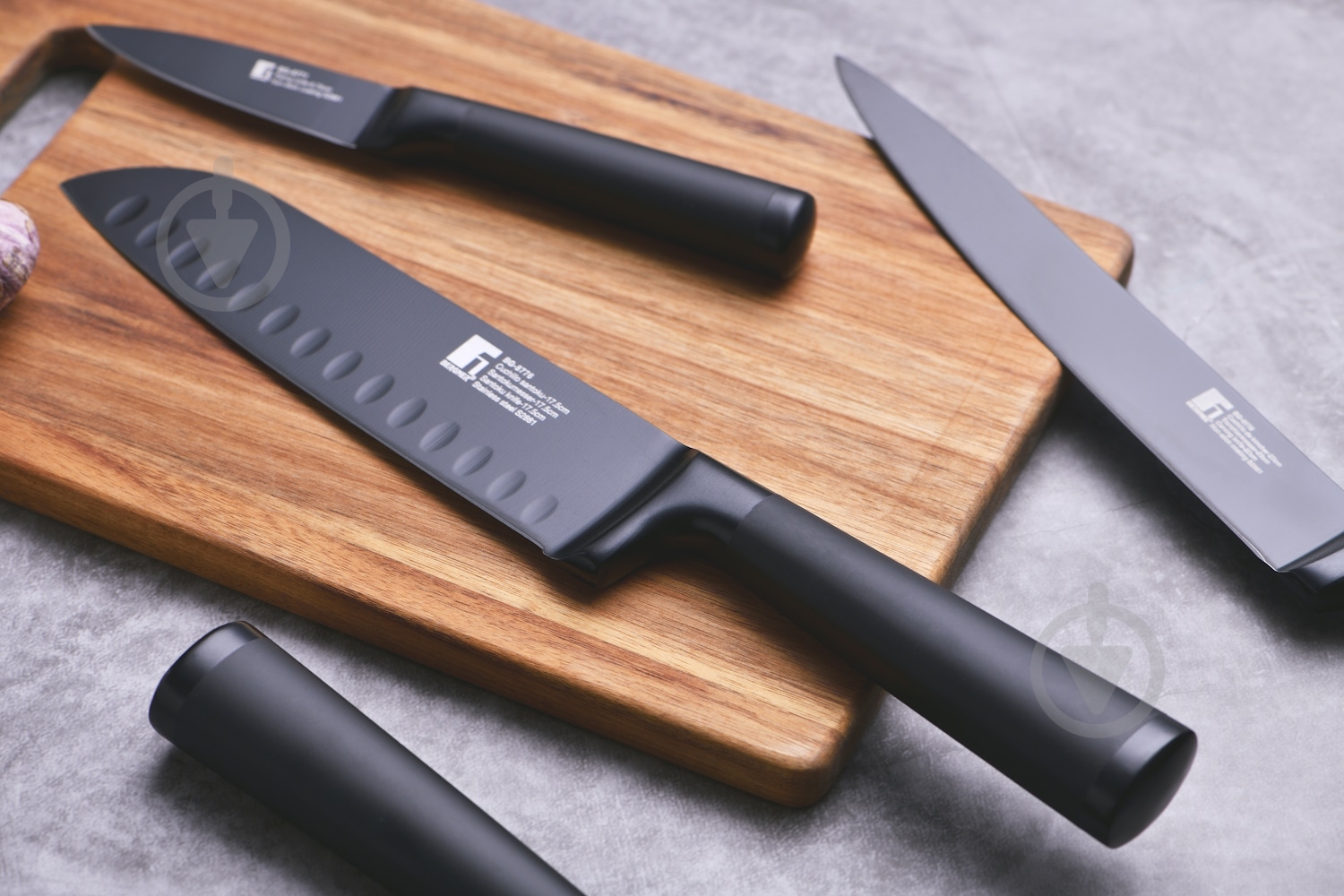 Нож сантоку Bergner Blackblade 17,5 см BG-8776 - фото 2