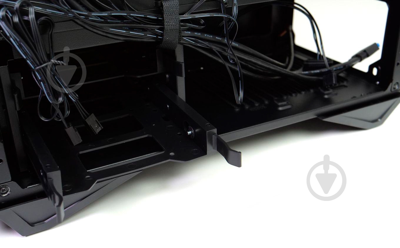 Корпус MSI MPG Gungnir 110R Black (MPG GUNGNIR 110R) - фото 22