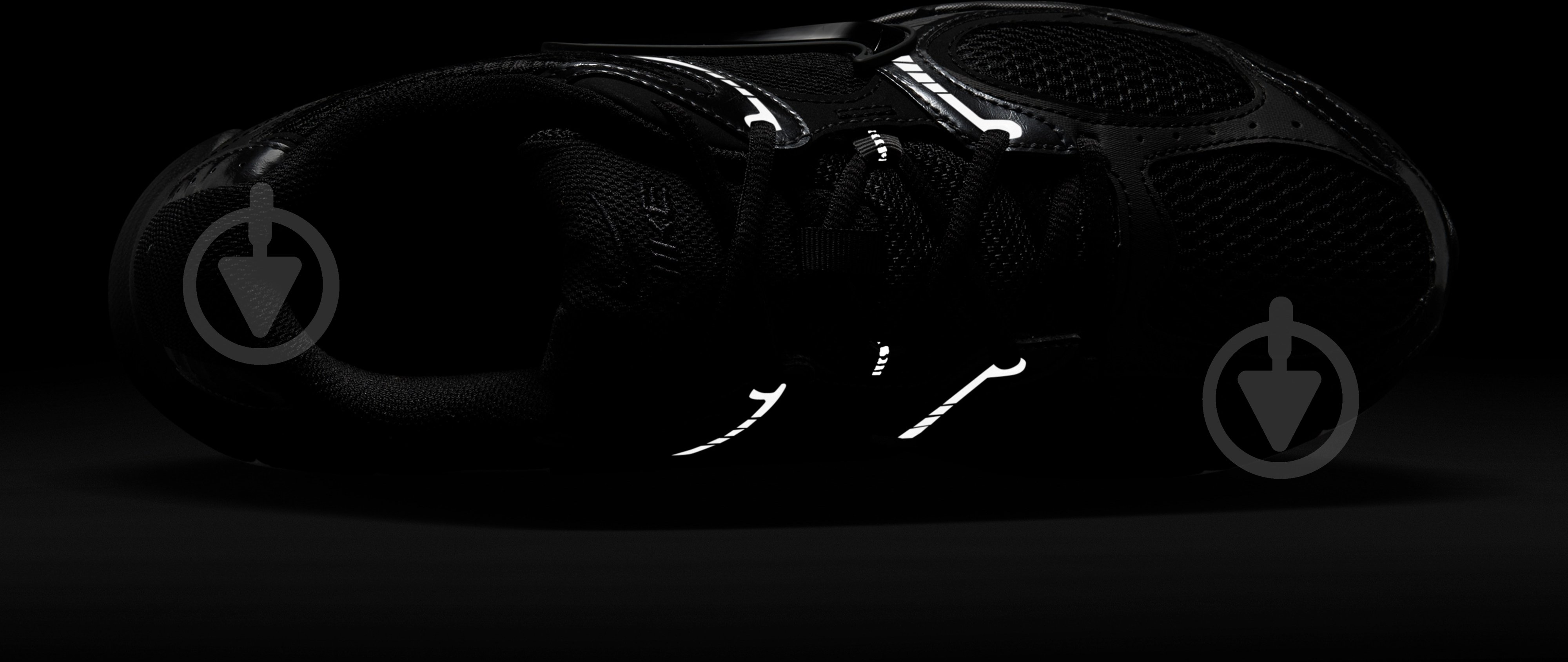 Кросівки Nike W NIKE V5 RNR HQ7901-001 р.38,5 - фото 12