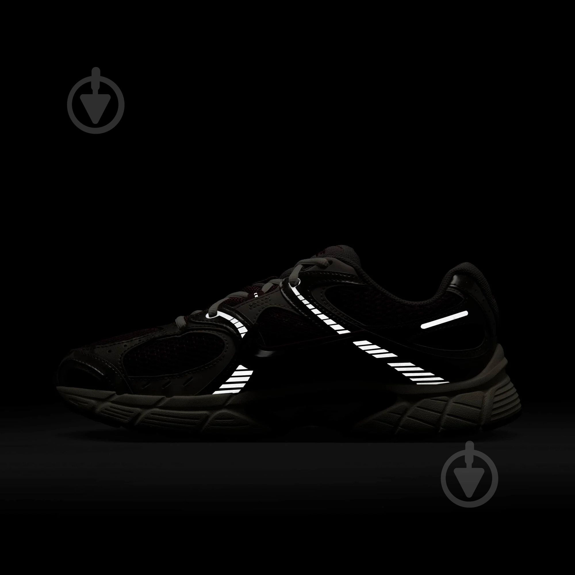 ᐉ Кросівки Nike NIKE V5 RNR HJ5228-600 р.44 • Краща ціна в Києві
