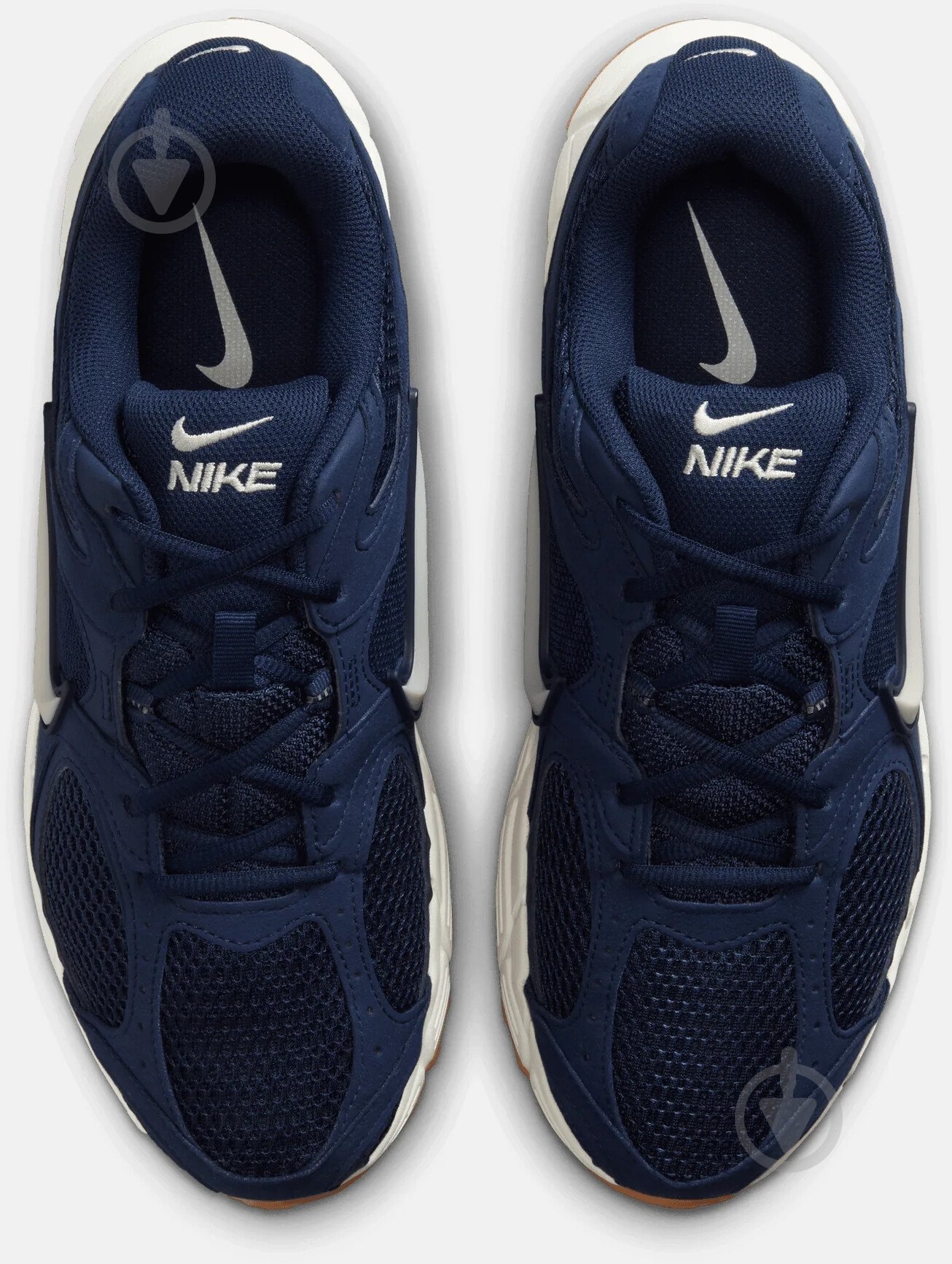 Кросівки Nike NIKE V5 RNR SUEDE II6292-400 р.44 - фото 5 Кросівки Nike NIKE V5 RNR SUEDE II6292-400 р.44 - фото 5