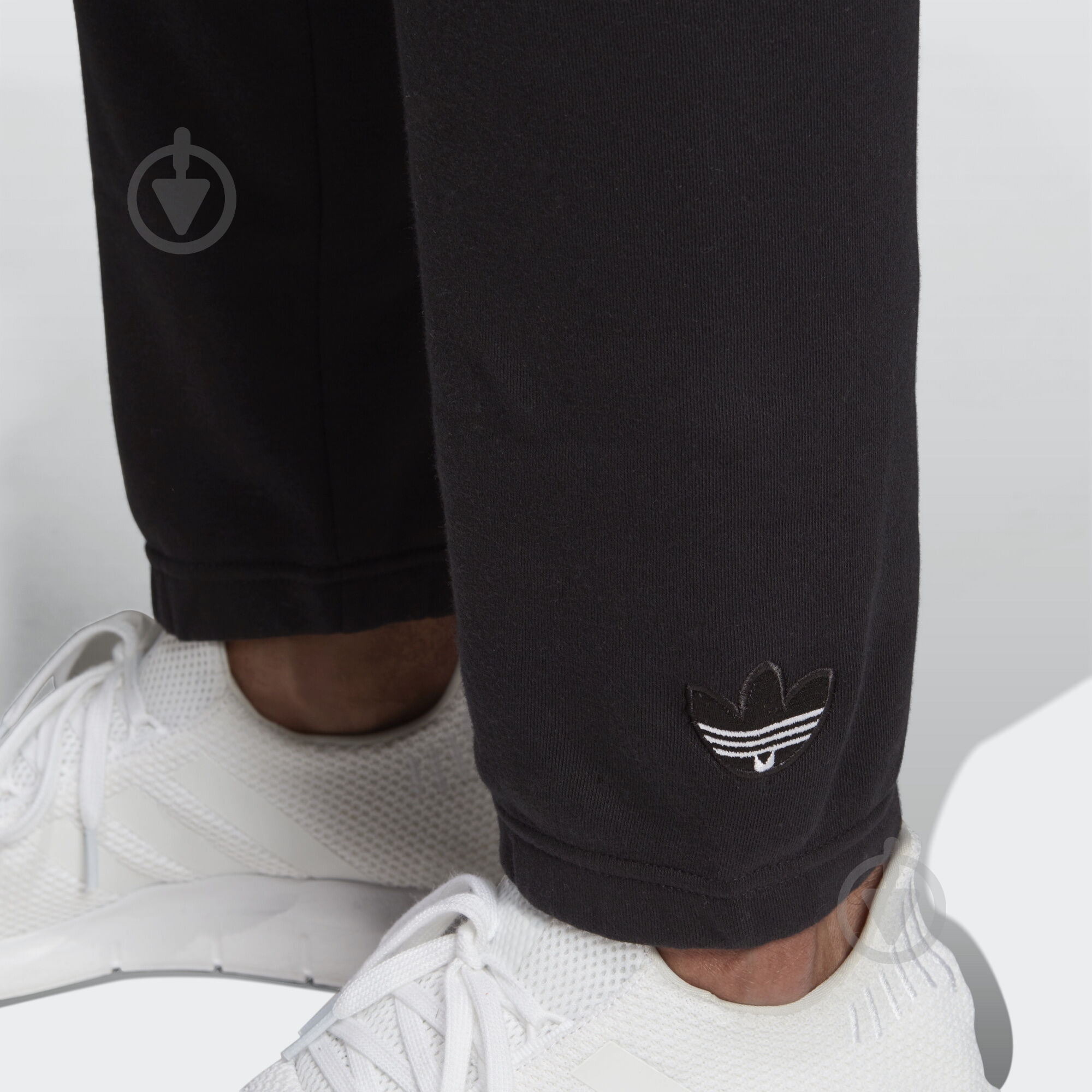 Брюки Adidas OUTLINE SP FLC ED4690 р. M черный - фото 10