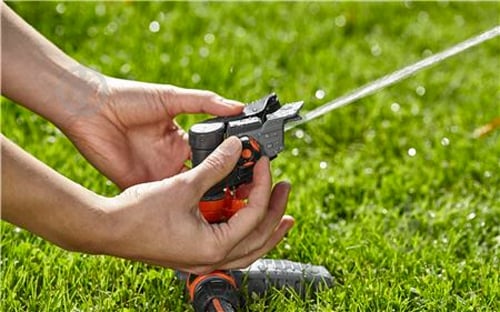 Дождеватель Gardena импульсный на колу 8136-20 - фото 4 Дождеватель Gardena импульсный на колу 8136-20 - фото 4