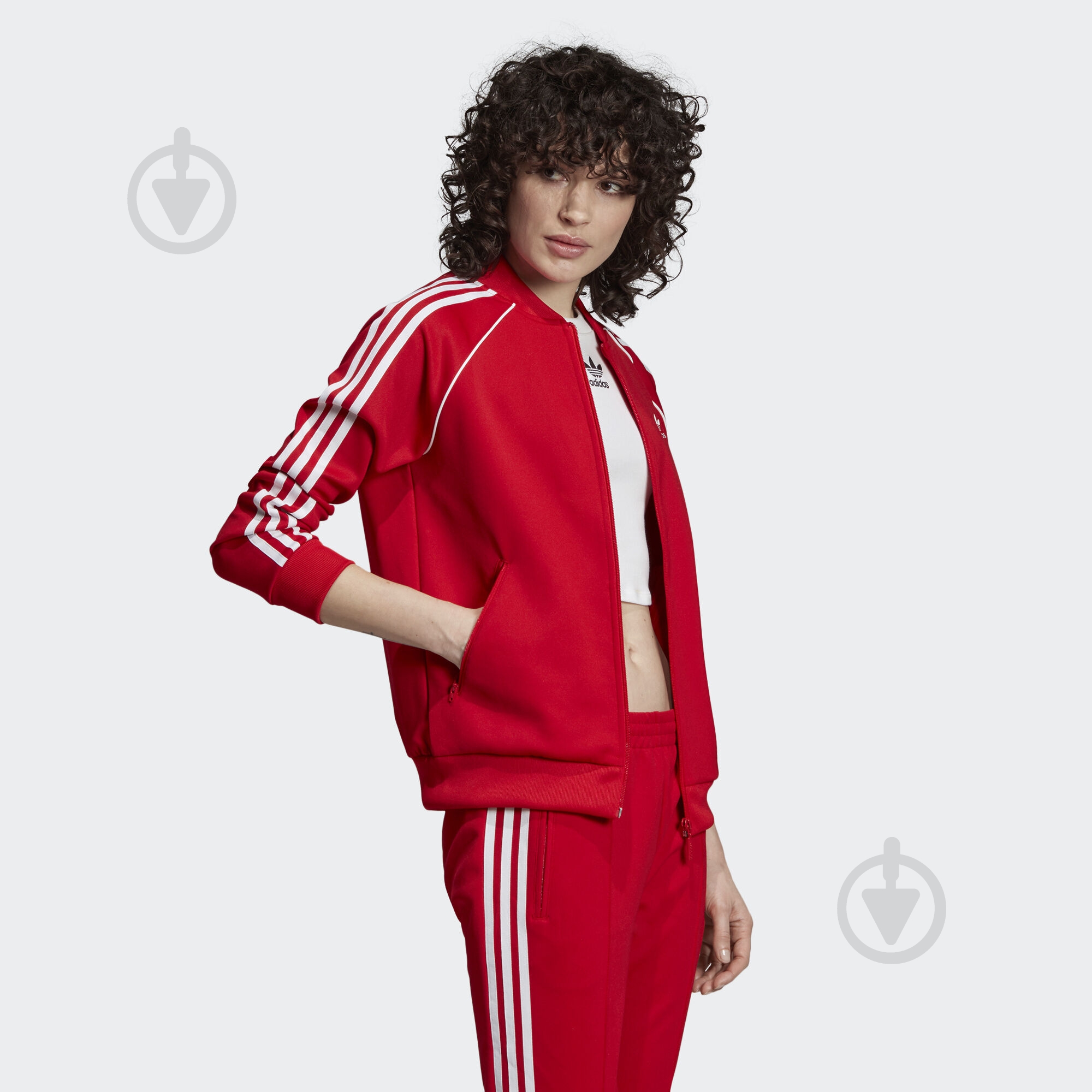 Джемпер Adidas SST TT ED7588 р. 34 красный - фото 4 Джемпер Adidas SST TT ED7588 р. 34 красный - фото 4