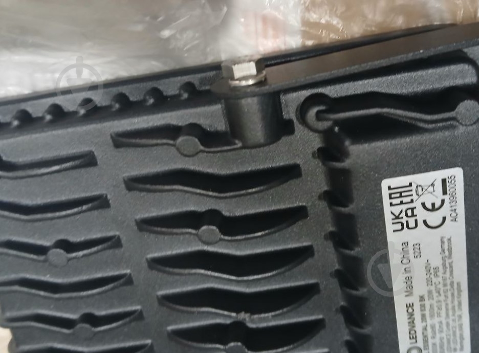 УЦЕНКА! Прожектор Ledvance Floodlight Essential 20 Вт IP65 черный (УЦ №3022) - фото 9 УЦЕНКА! Прожектор Ledvance Floodlight Essential 20 Вт IP65 черный (УЦ №3022) - фото 9