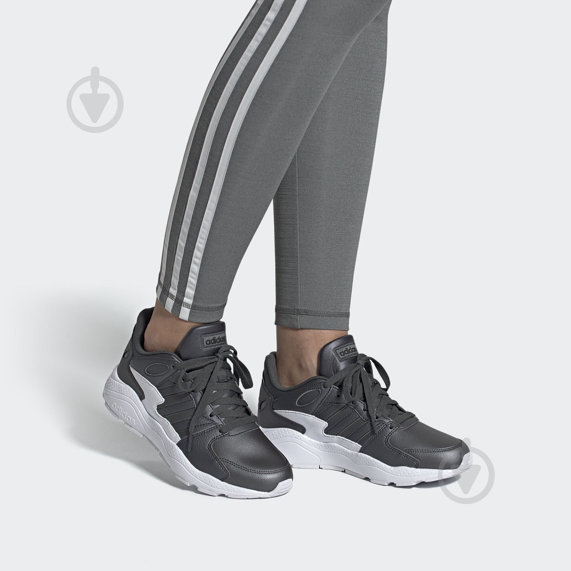 Кроссовки женские зимние Adidas CRAZYCHAOS EF1065 р.36 2/3 черные - фото 10