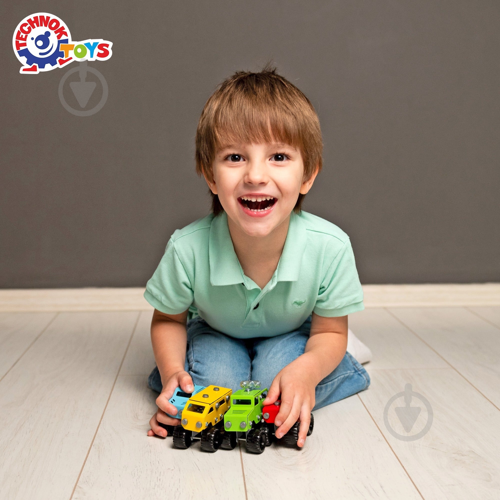 Конструктор металлический ТехноК 4 трака 9956 - фото 6