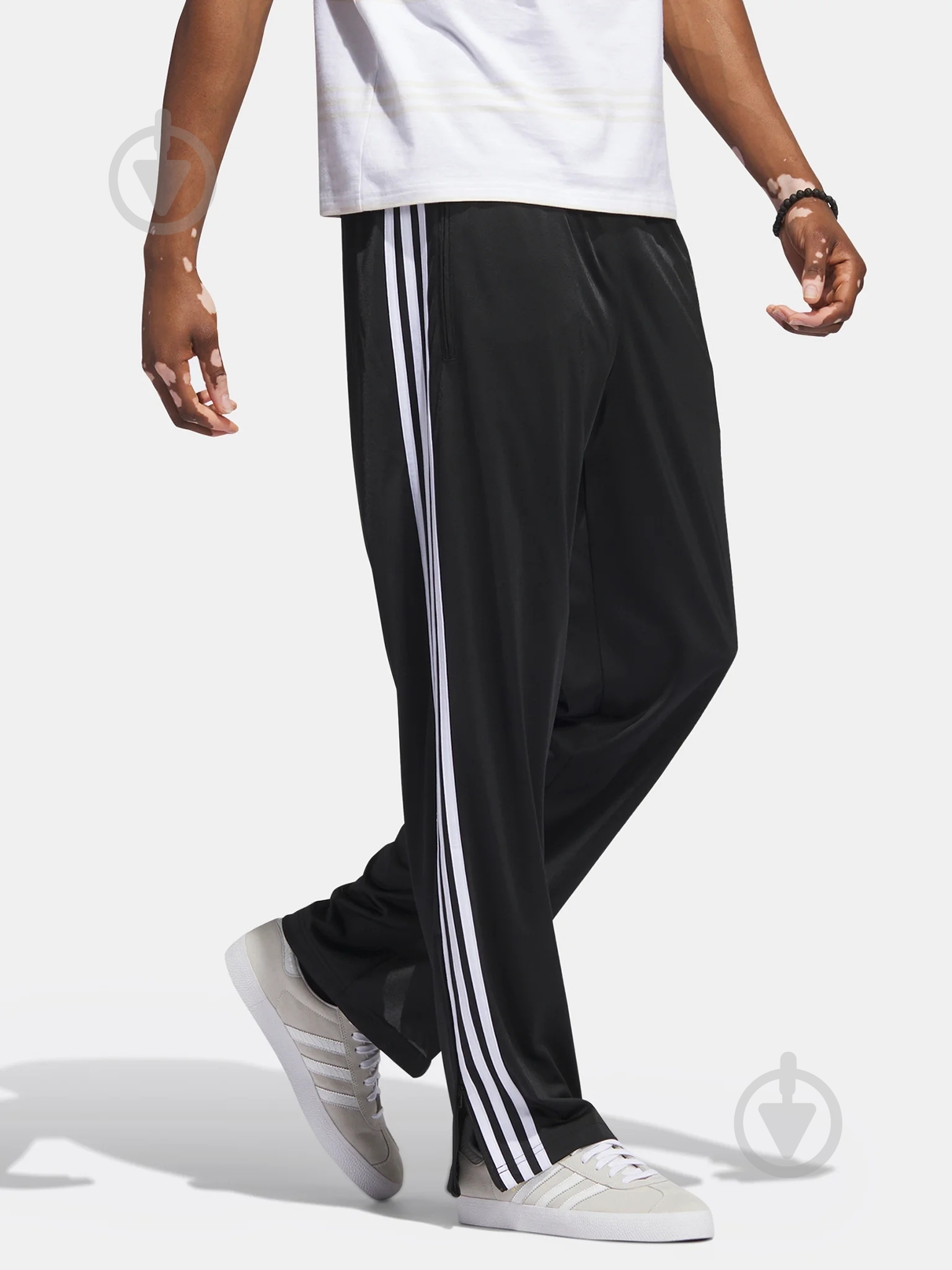 Брюки Adidas FIREBIRD TP IJ7055 р. S черный - фото 3