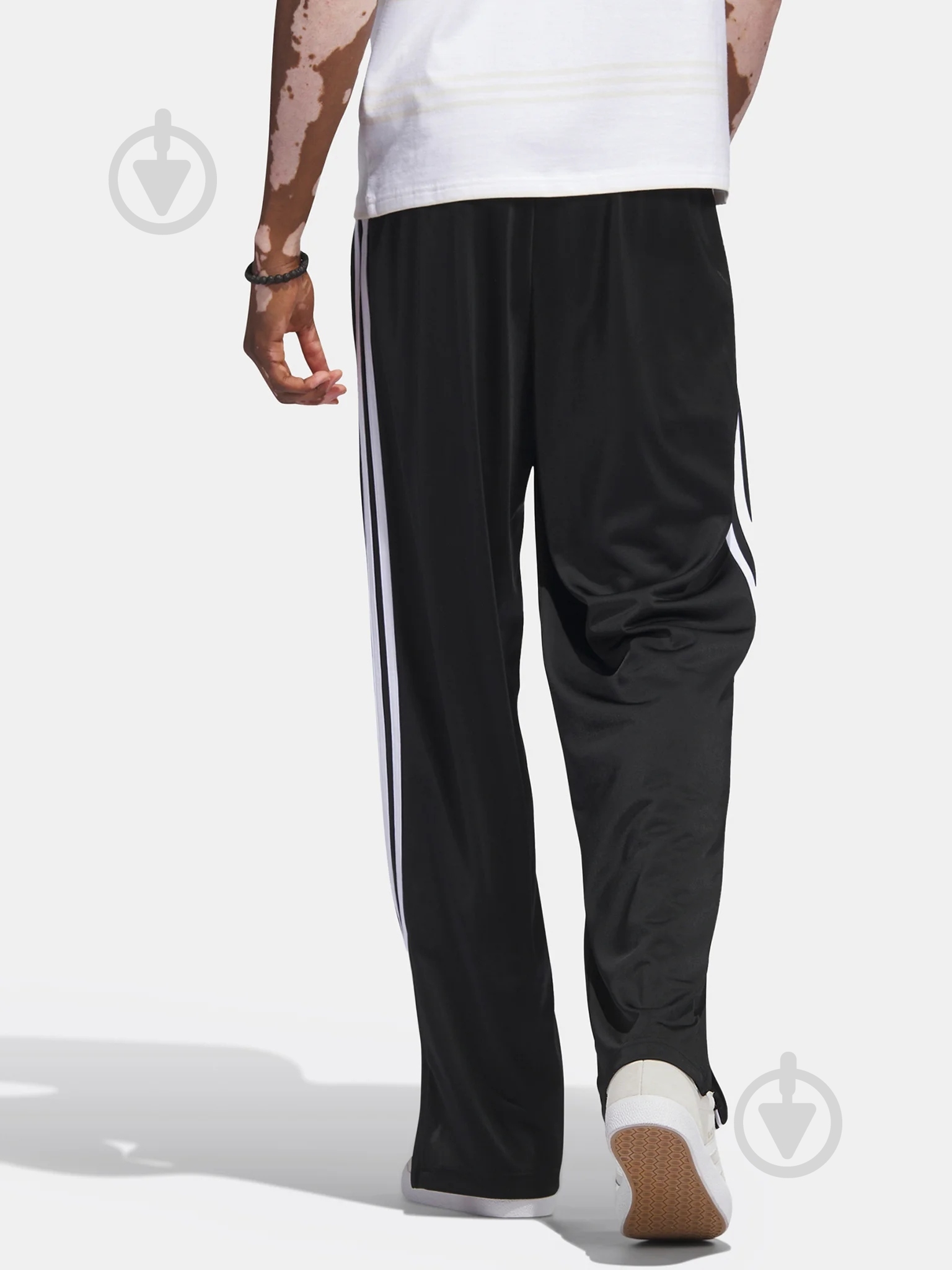 Брюки Adidas FIREBIRD TP IJ7055 р. M черный - фото 2