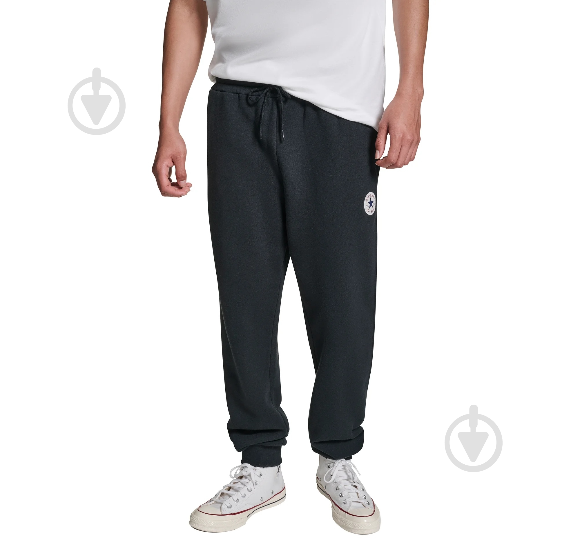 Брюки Converse STANDARD FIT CORE CHUCK PATCH PANT BB CVM5B978-BLK р. M черный - фото 1 Брюки Converse STANDARD FIT CORE CHUCK PATCH PANT BB CVM5B978-BLK р. M черный - фото 1
