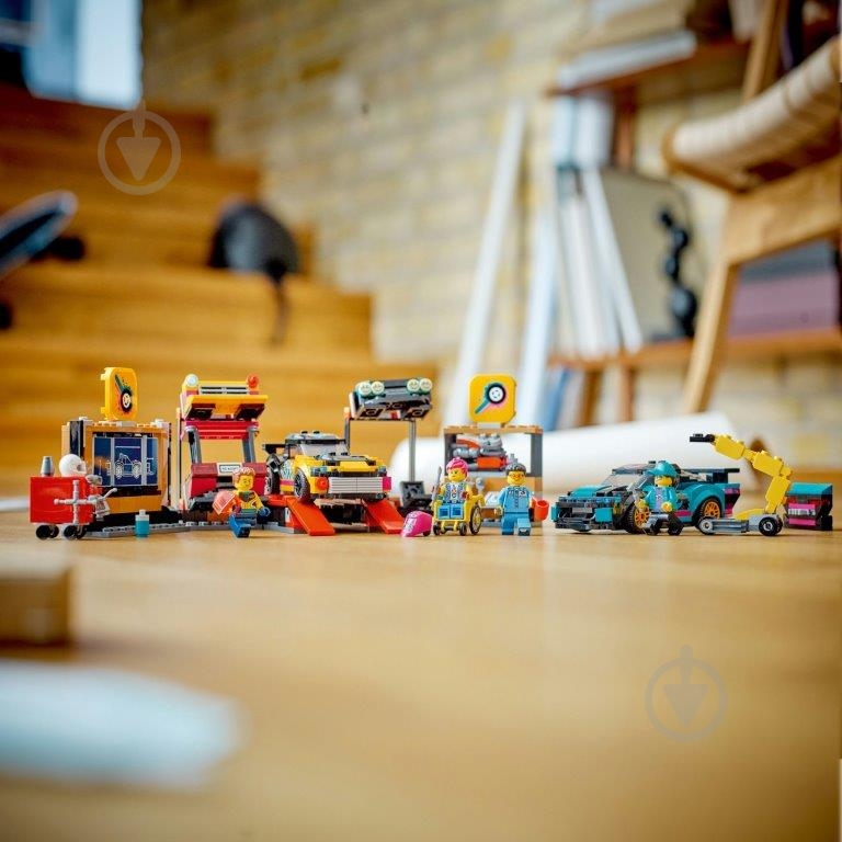 Конструктор LEGO City Тюнінг-ательє 60389 - фото 6 Конструктор LEGO City Тюнінг-ательє 60389 - фото 6